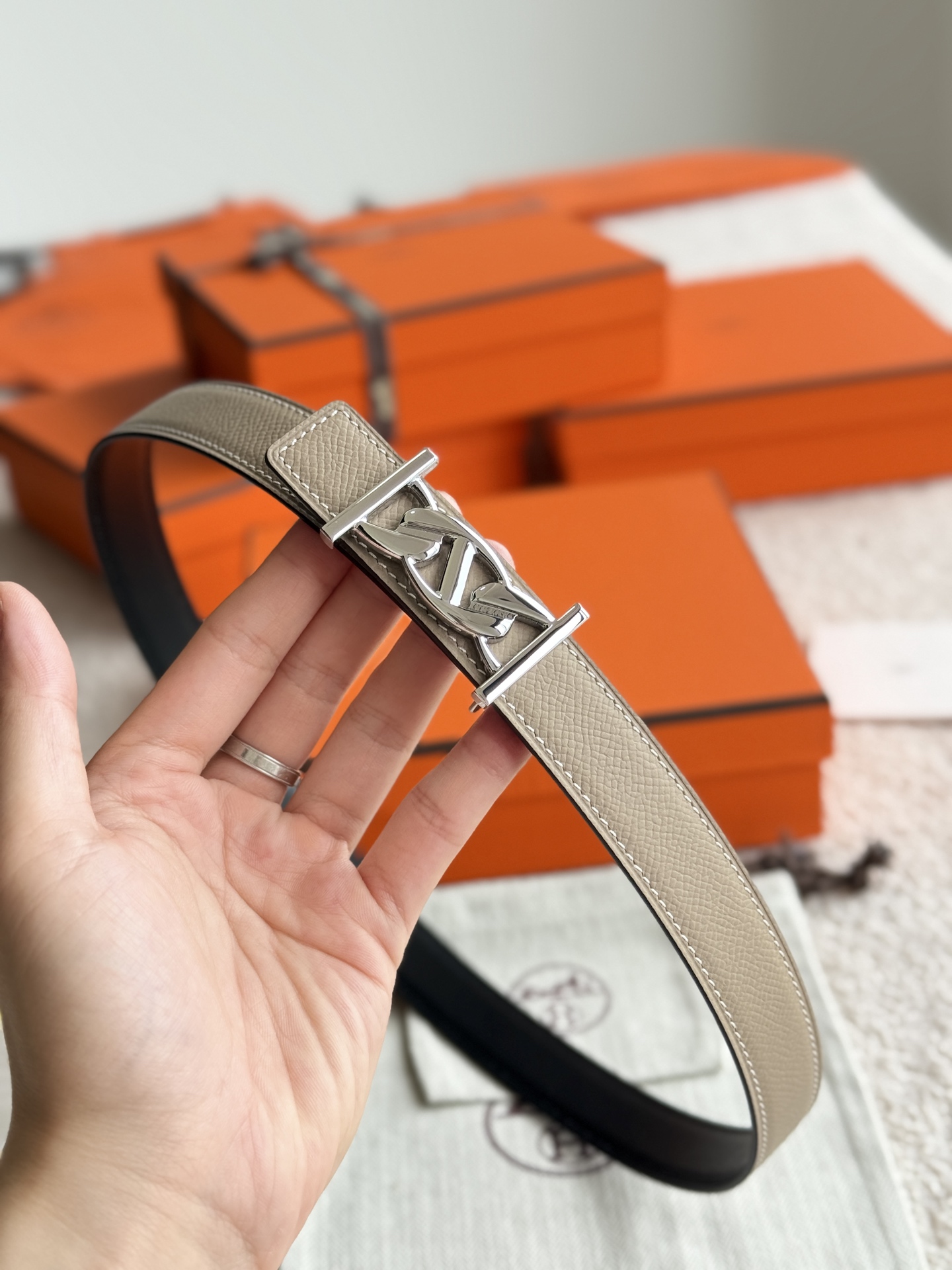Hermès Women's My H Reversible Leather Belt - 24mm Width, Silver Hardware 7 i1748226067405 2991 0 5