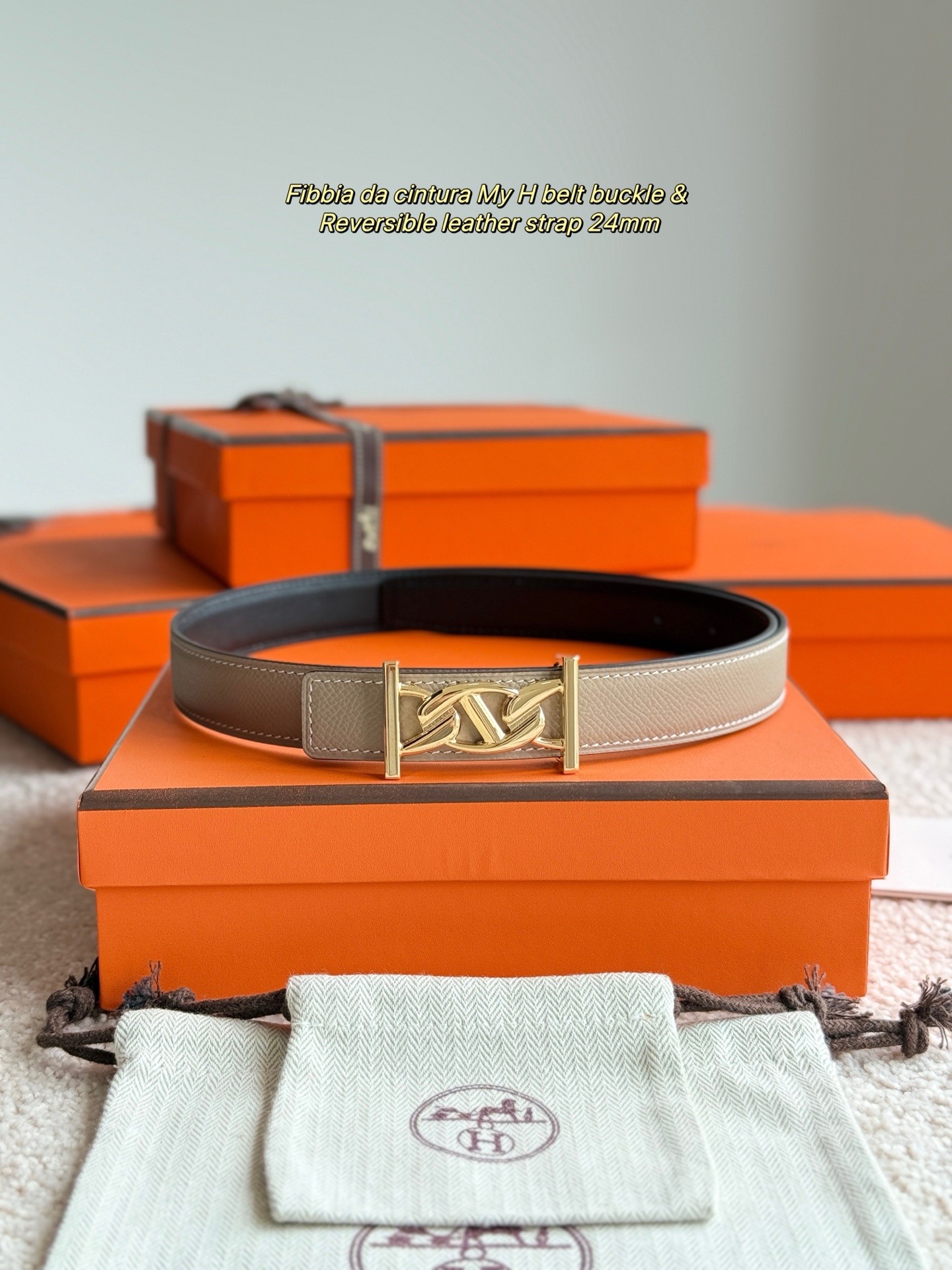 Hermès Women's Reversible Leather Belt 24mm - Iconic Style and Quality 3 i1748226102336 749 0 2