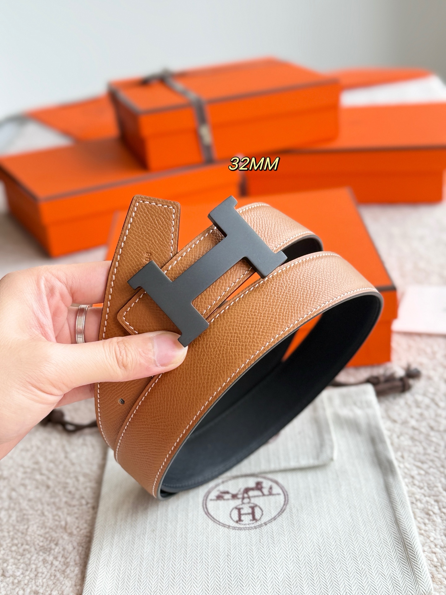 Hermes Constance Reversible Leather Belt, 32mm - Luxury Buckle & Strap 6 i1748481551636 1660 0 4