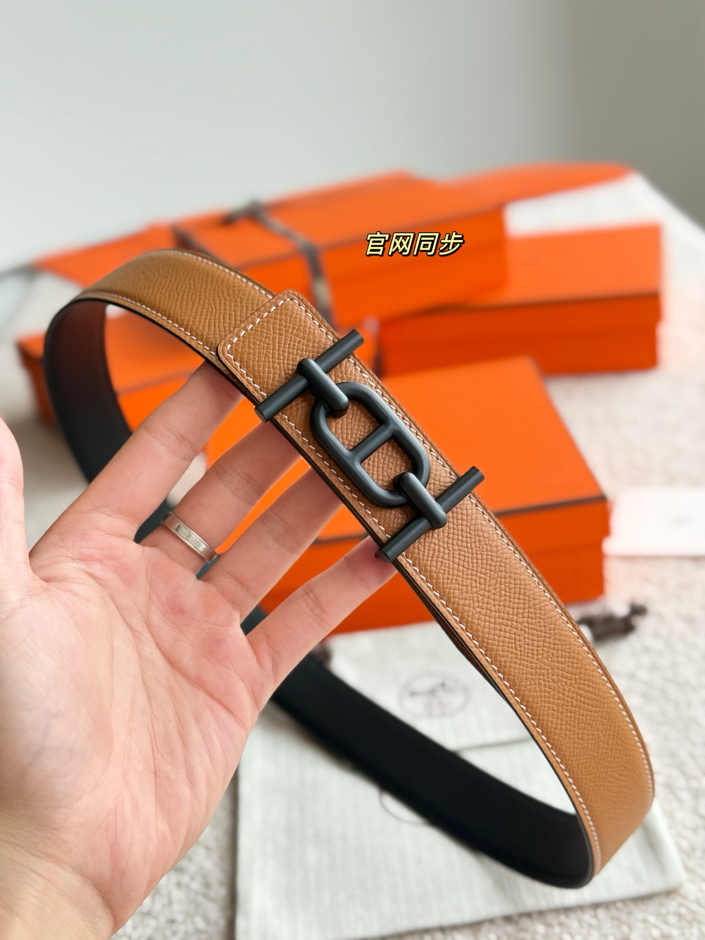 Hermès Ancre Buckle Epsom Leather Belt, 32mm, Reversible, Men's Fashion 4 i1748481629671 6781 0 3
