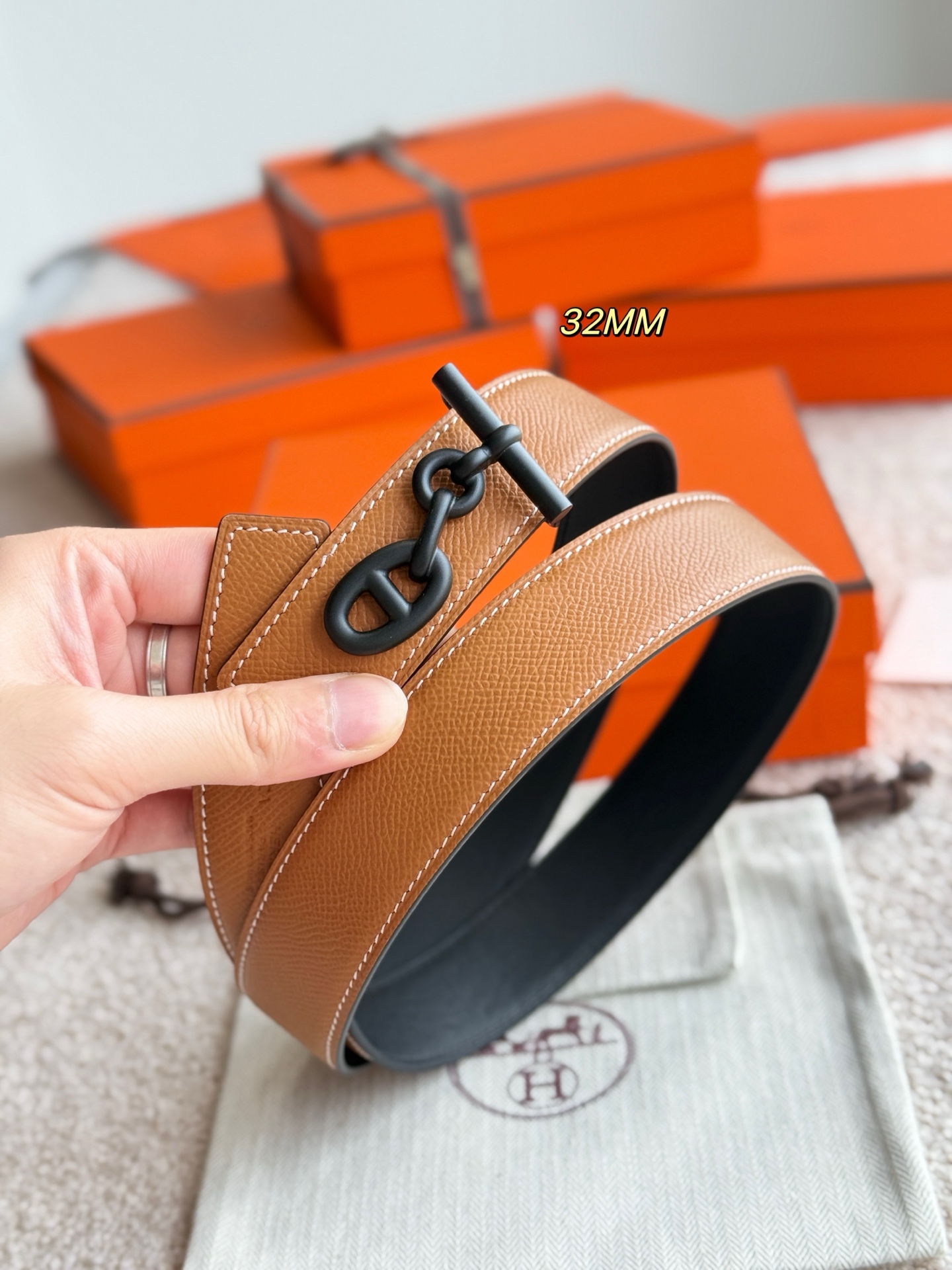 Hermes Yachting Reversible Leather Belt, 32mm - Epsom Leather & 5 i1748481664832 6019 0 4