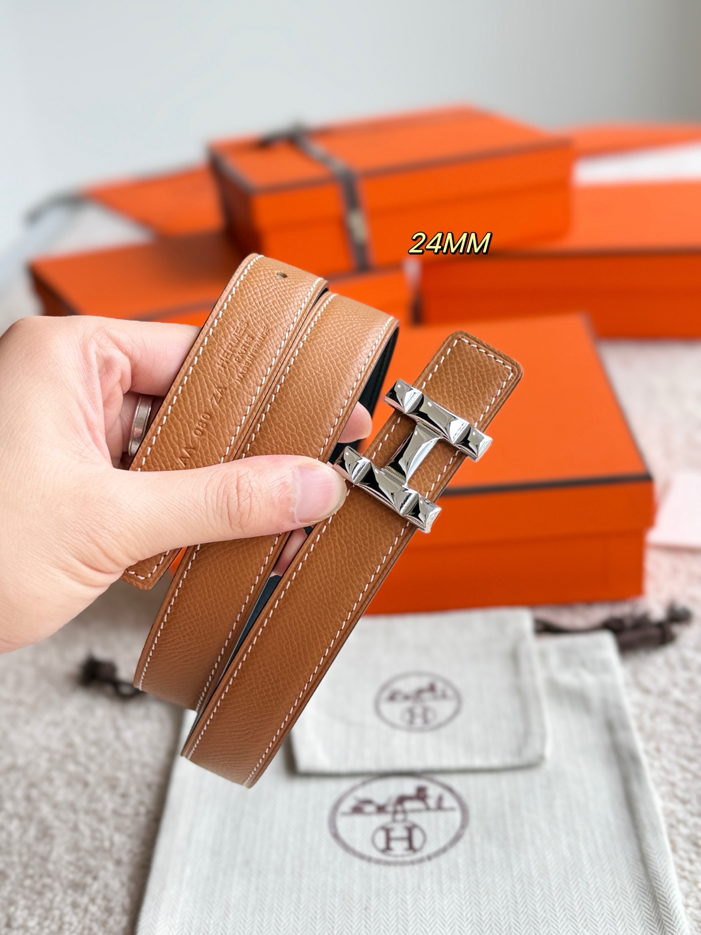 Elegant Hermes H Infini Belt: Refined Epsom Leather, 24MM Width, Timeless Style 7 i1748664840558 9040 0 4