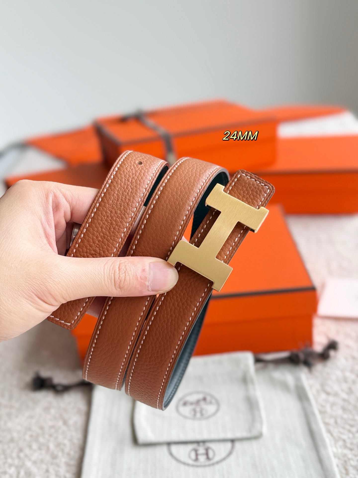Hermes Mini Constance Reversible Belt Buckle Togo Leather Strap 24mm 6 i1748738870801 7130 0 4
