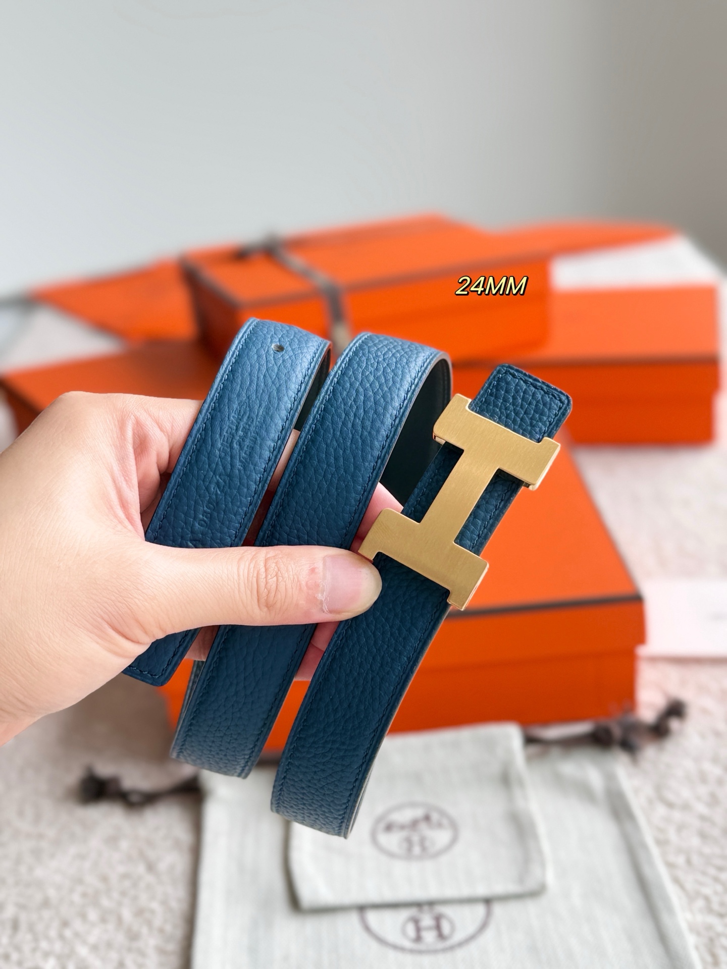 Hermes Mini Constance Reversible Leather Belt 24MM - Luxury Women's Fashion 6 i1748738912582 8772 0 4