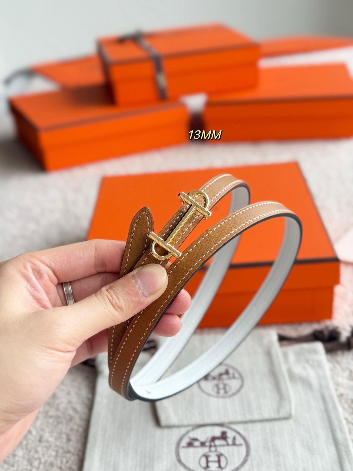Hermes Women's Gamma Belt, 13mm - Epsom Leather, Gold-Plated Buckle 6 i1749366105243 6548 0 4