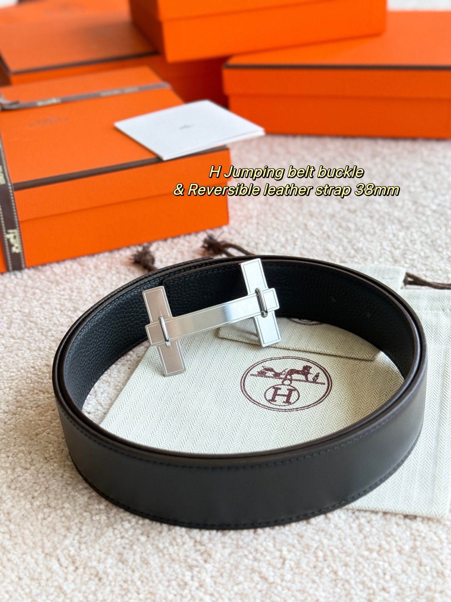  H JumPing 精品五金 搭配进口（黑）togo皮 宽度38MM 以其精湛工艺高品质材料和经典设计