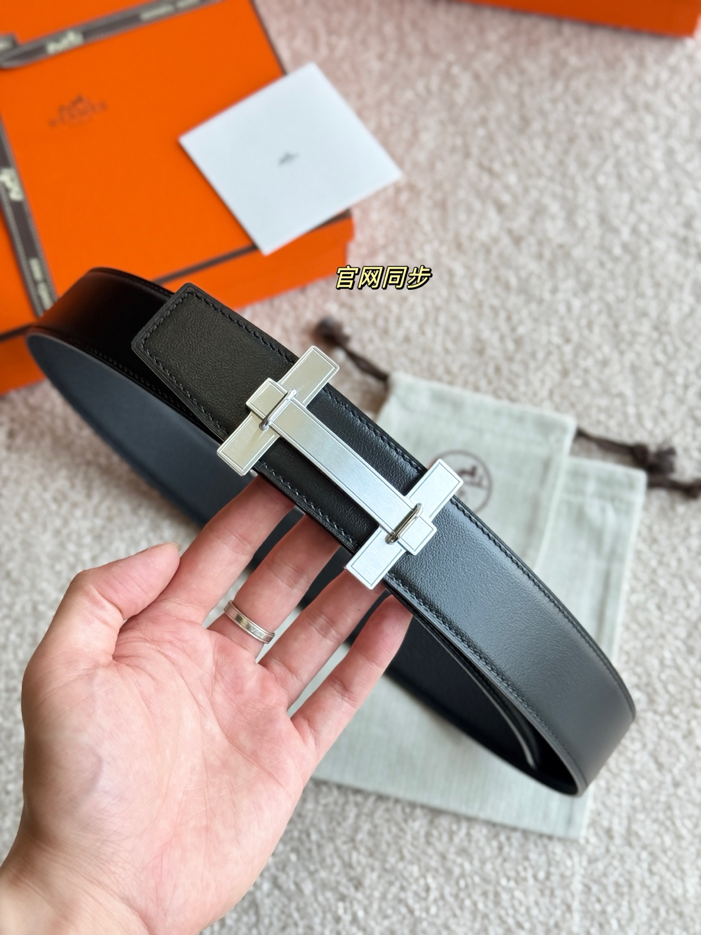  H JumPing 精品五金 搭配进口（黑）togo皮 宽度38MM 以其精湛工艺高品质材料和经典设计