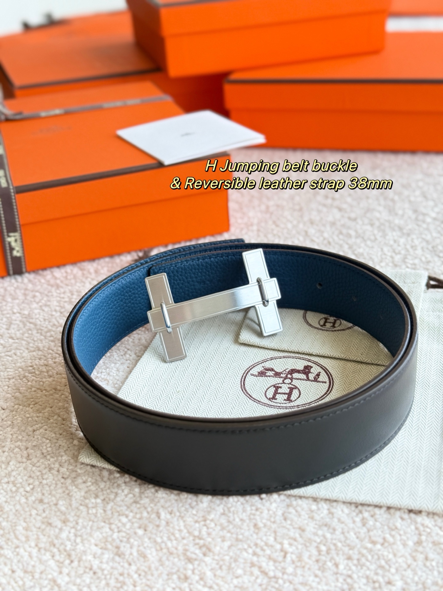  H JumPing 精品五金 搭配进口（深邃蓝）togo皮 宽度38MM 以其精湛工艺高品质材料和经典