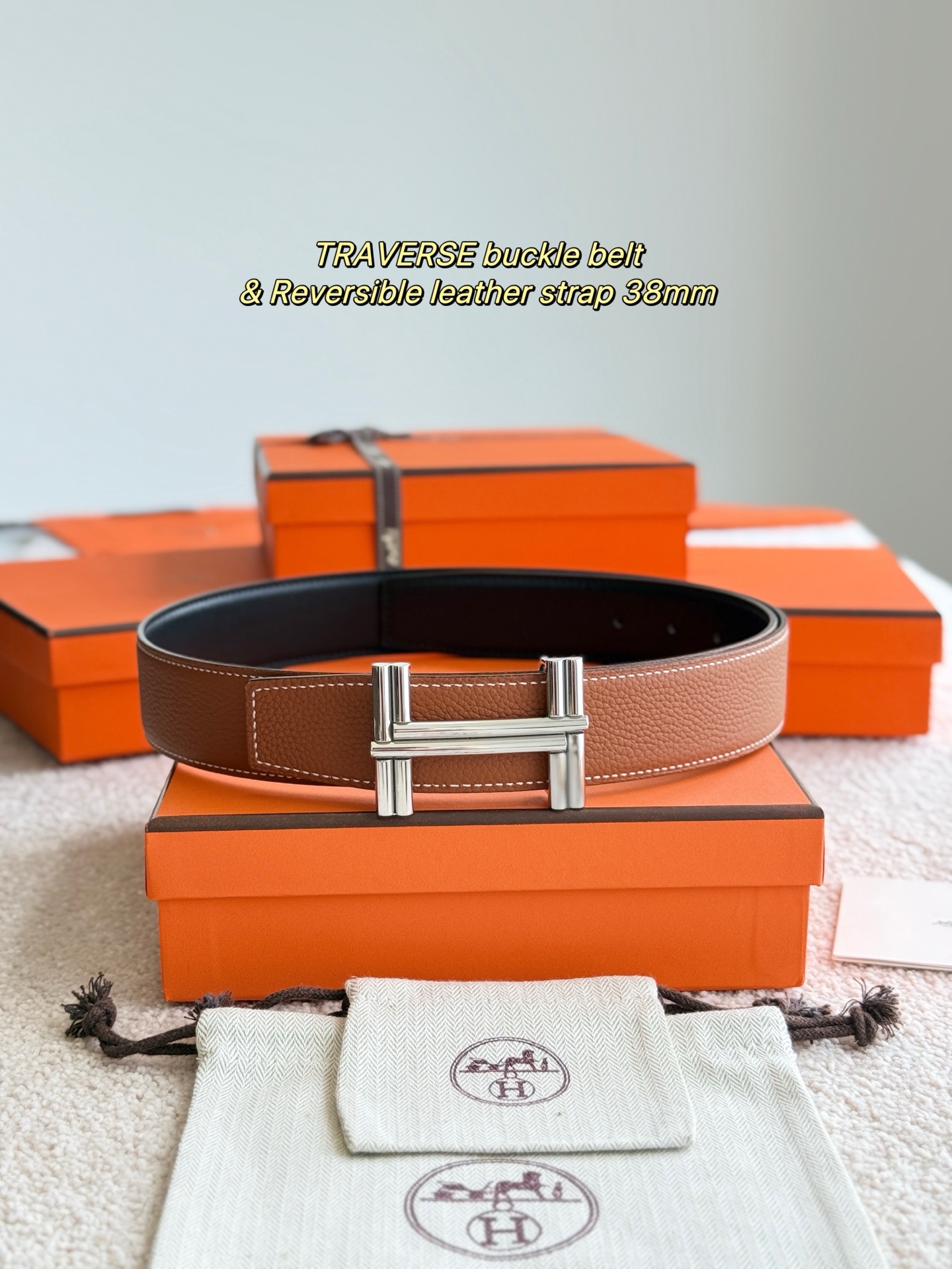  TRAVERSE 精品五金 搭配进口（金棕）togo皮 宽度38MM 以其精湛工艺高品质材料和经典设计