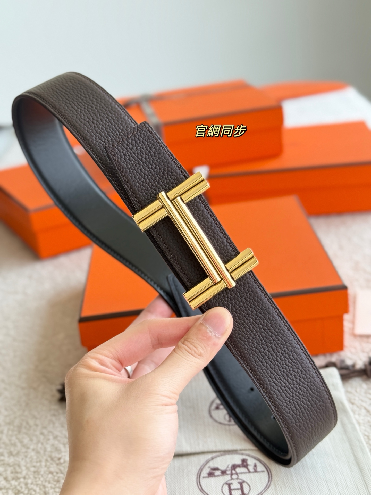  TRAVERSE 精品五金 搭配进口（巧克力）togo皮 宽度38MM 以其精湛工艺高品质材料和经典设