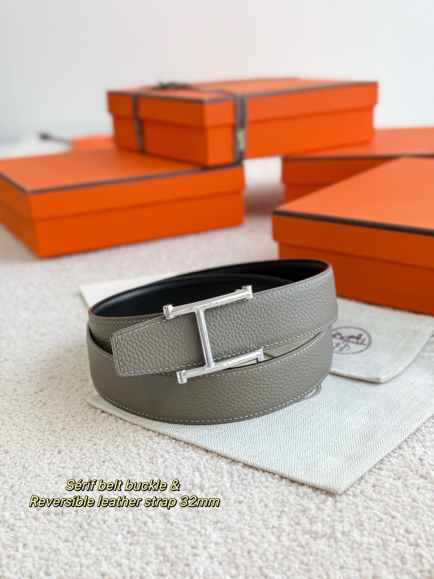 Hermès Sérif Reversible Belt 32mm, Togo Leather, Exquisite Hardware 4 i1756698958927 3038 0 1
