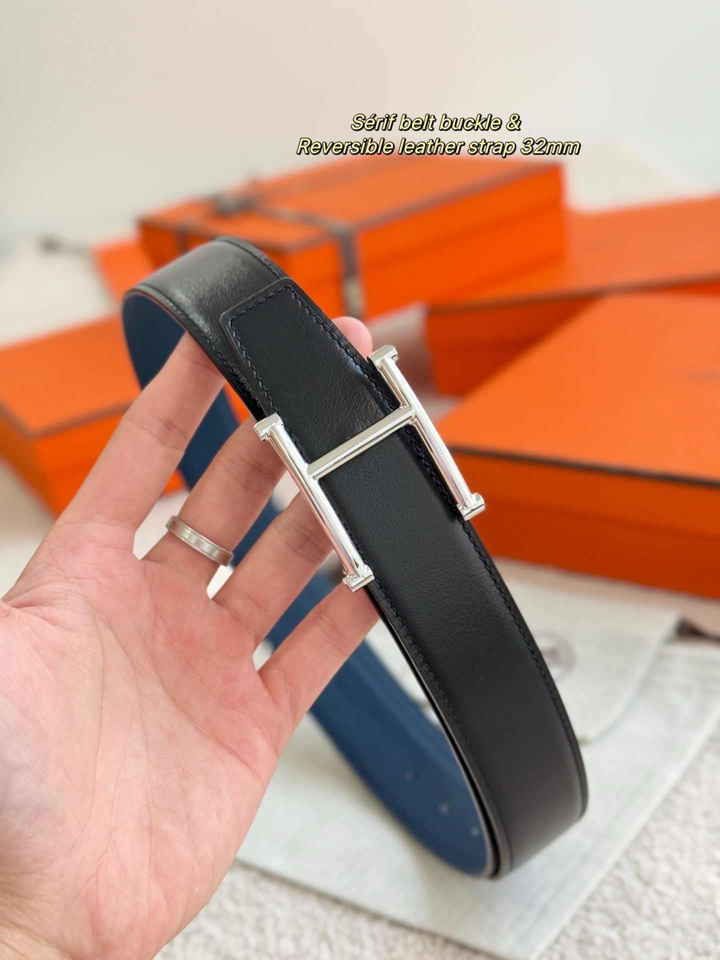 Hermès Sérif Reversible Leather Belt 32mm, Togo Leather, Fine Hardware 9 i1756698998742 4900 0 6