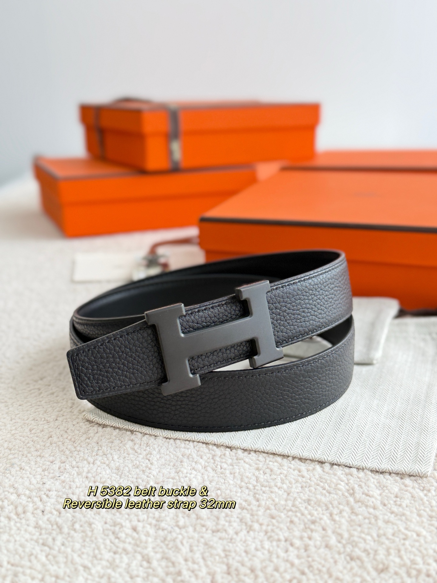 Bvlgari Haute Couture Luxury Atelier Designer Belt Tie Accessories 2