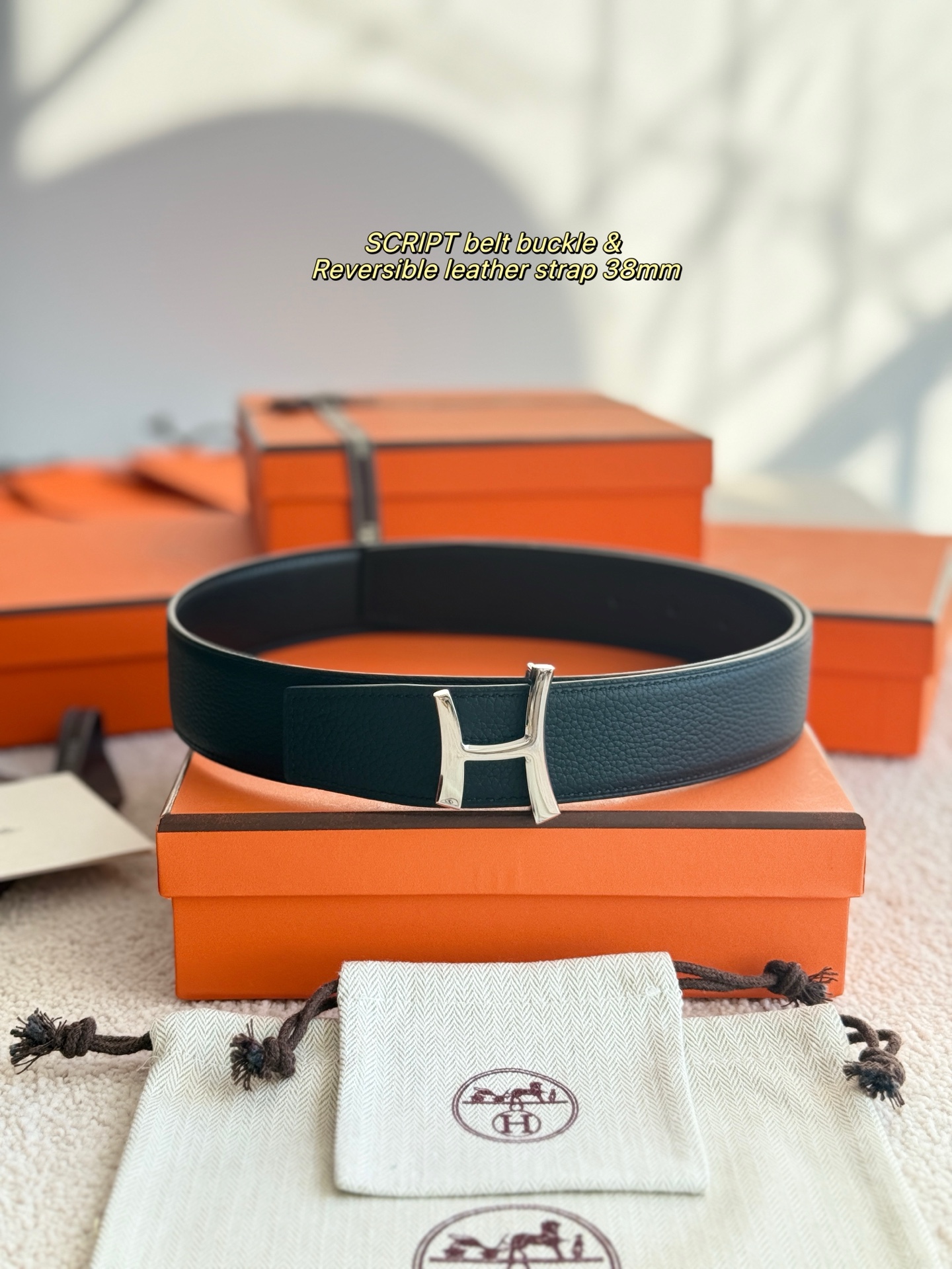 ❤️款 SCRIPT 精品五金 搭配进口togo皮 宽度38MM 以其精湛工艺高品质材料和经典设计备受推