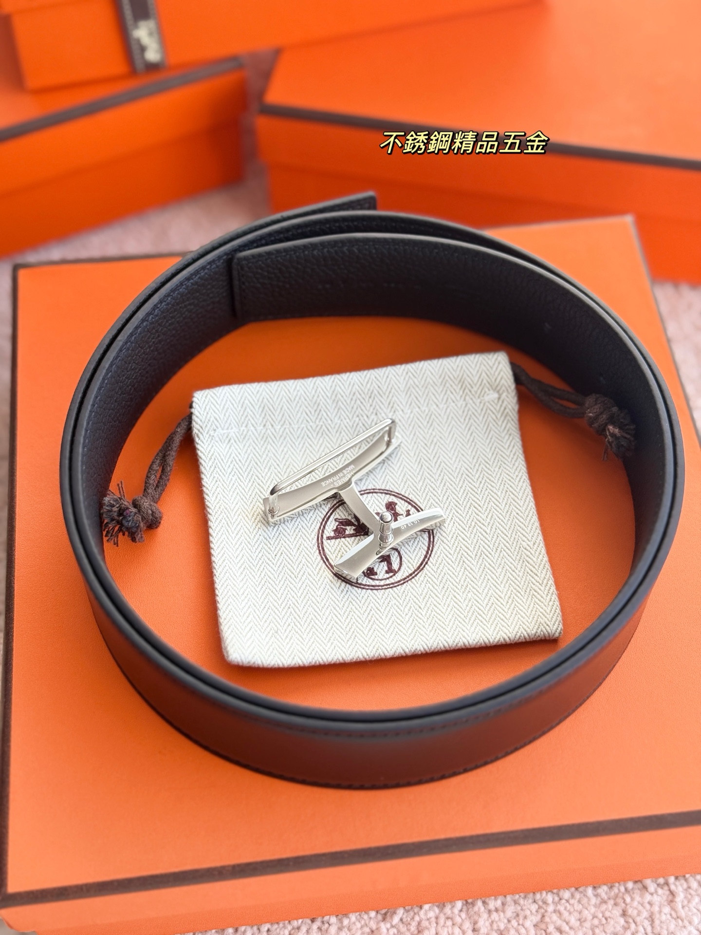 ❤️款 SCRIPT 精品五金 搭配进口togo皮 宽度38MM 以其精湛工艺高品质材料和经典设计备受推