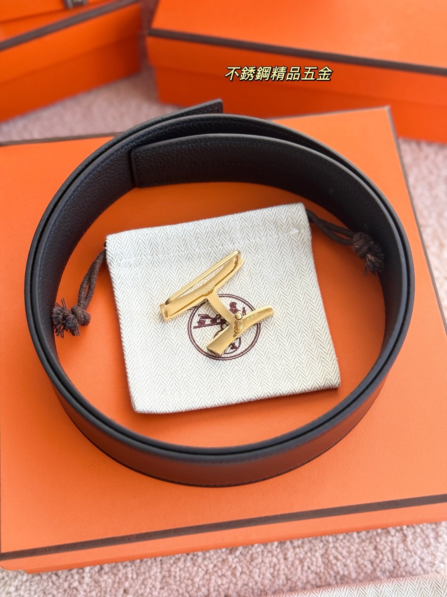 ❤️款 SCRIPT 精品五金 搭配进口togo皮 宽度38MM 以其精湛工艺高品质材料和经典设计备受推