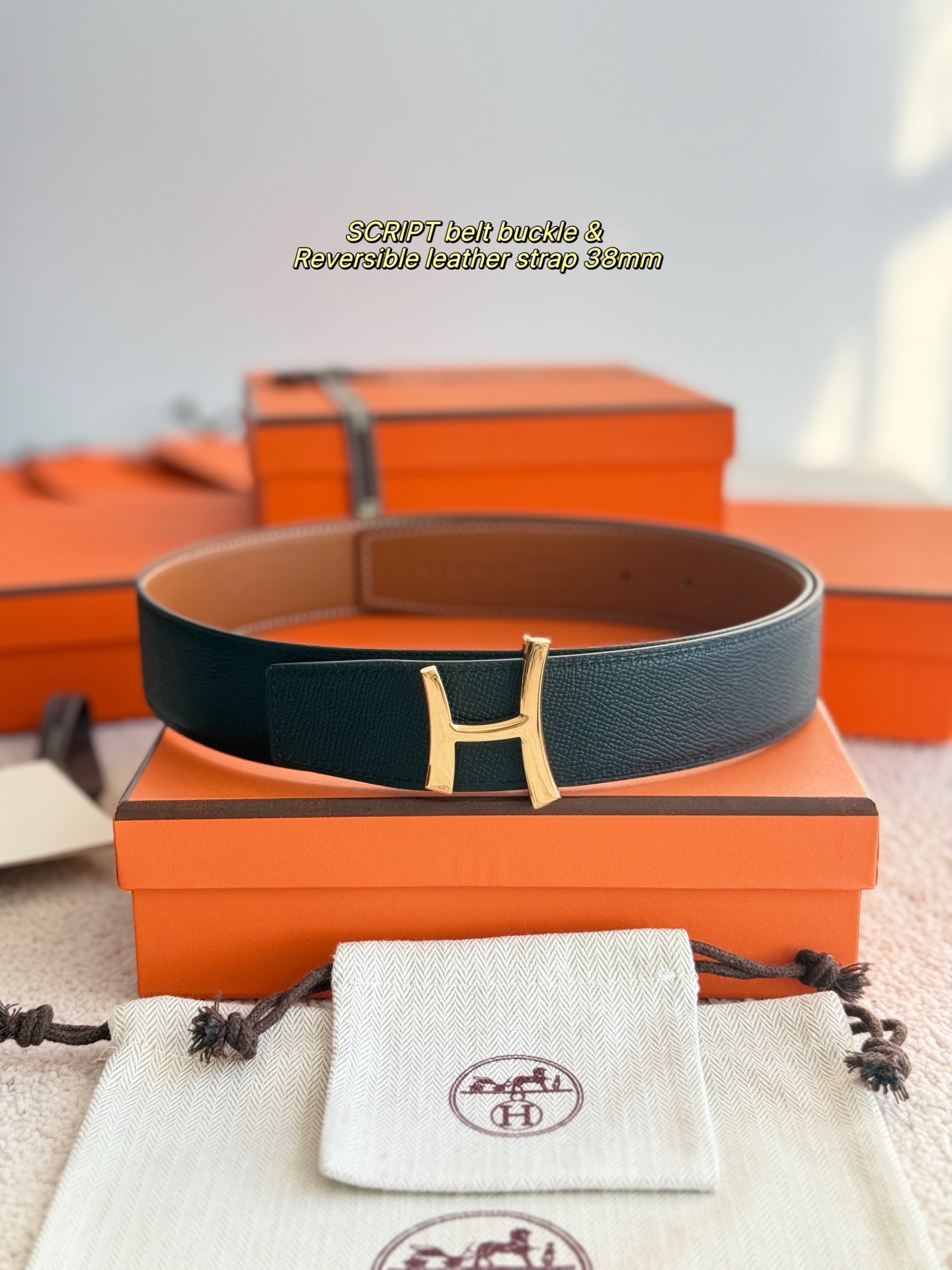 ❤️款 SCRIPT 精品五金 搭配进口EPsom皮 宽度38MM 以其精湛工艺高品质材料和经典设计备受