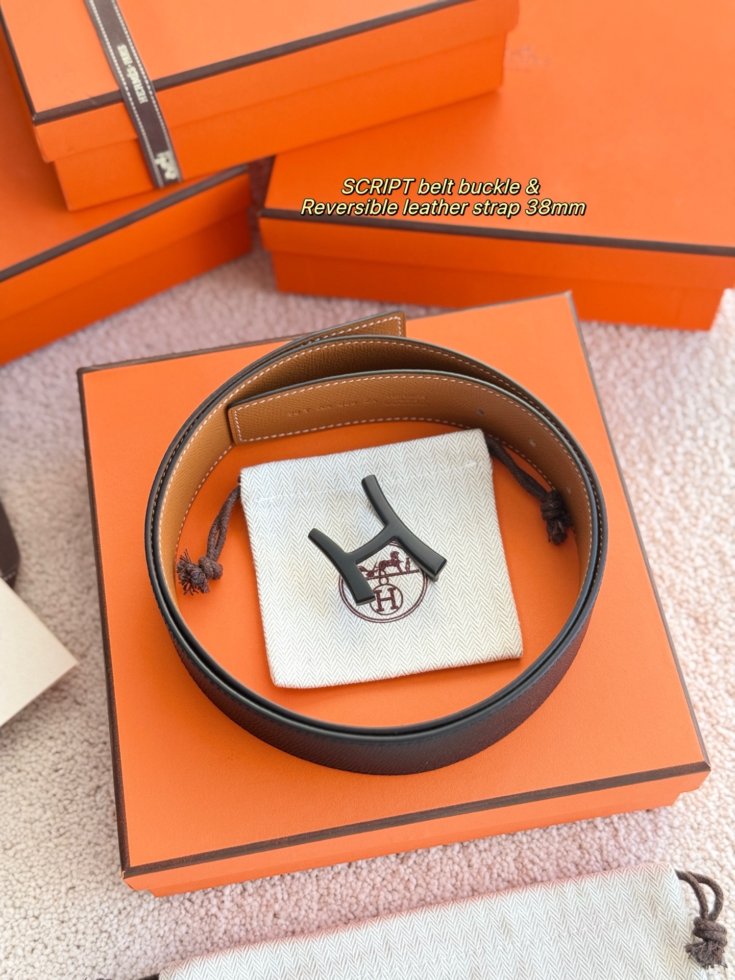 ❤️款 SCRIPT 精品五金 搭配进口EPsom皮 宽度38MM 以其精湛工艺高品质材料和经典设计备受
