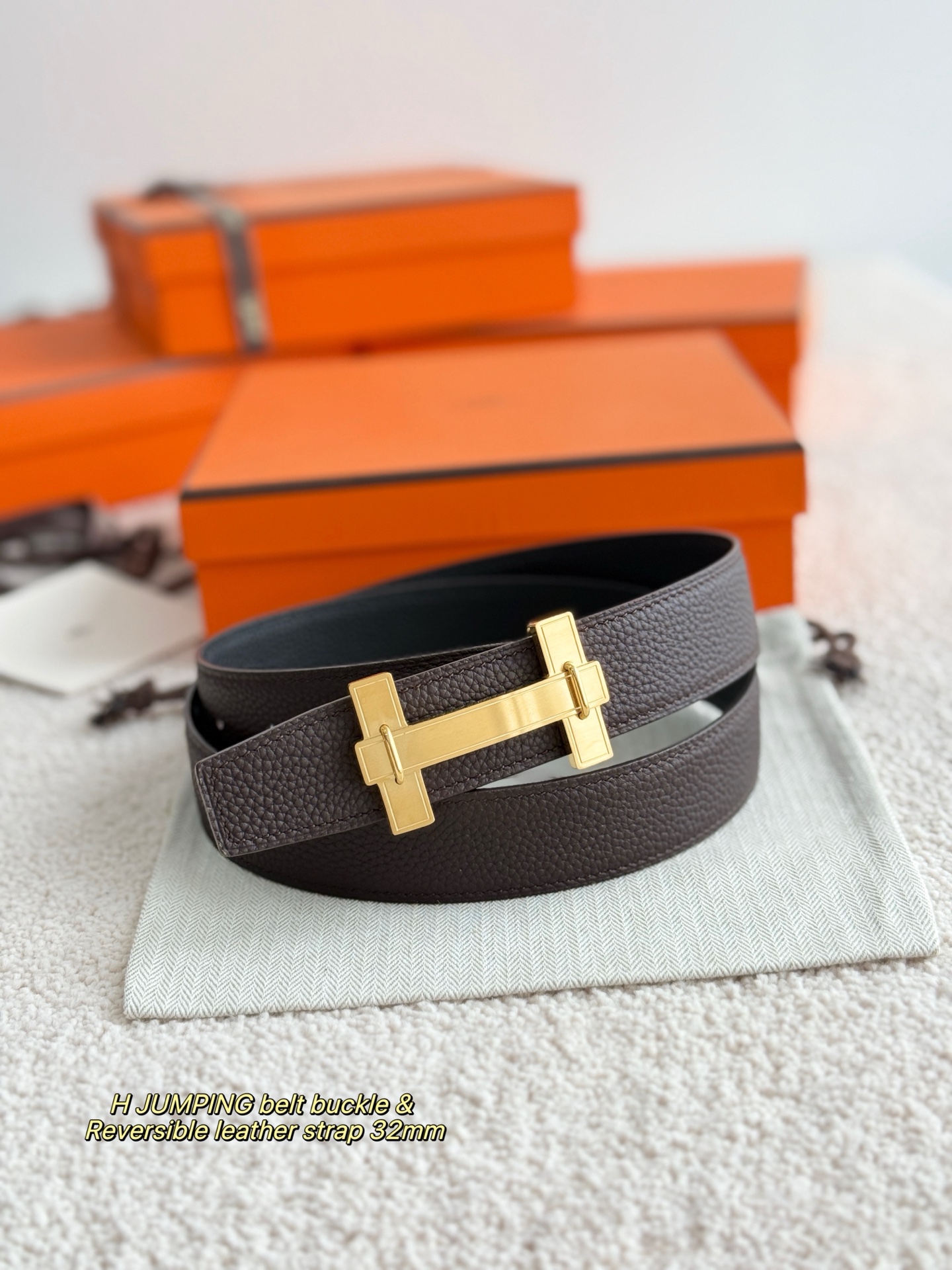 Givenchy Classic Luxury Handbag Shoulder Crossbody Bag Ref 8