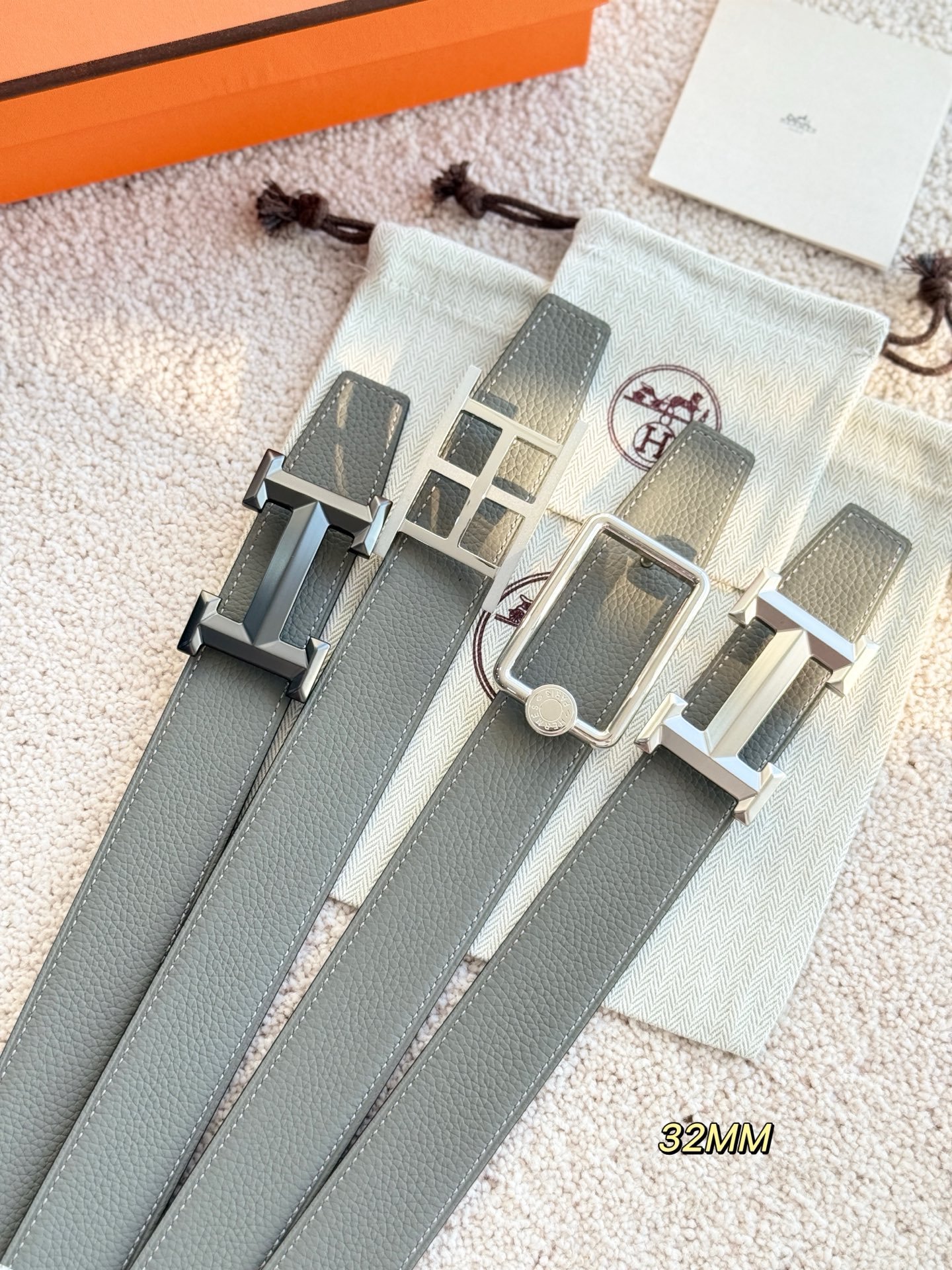 缪缪 Miu Miu 高定典藏名品高定成衣时装外套连衣裙衬衫T恤 #5FF83FA2