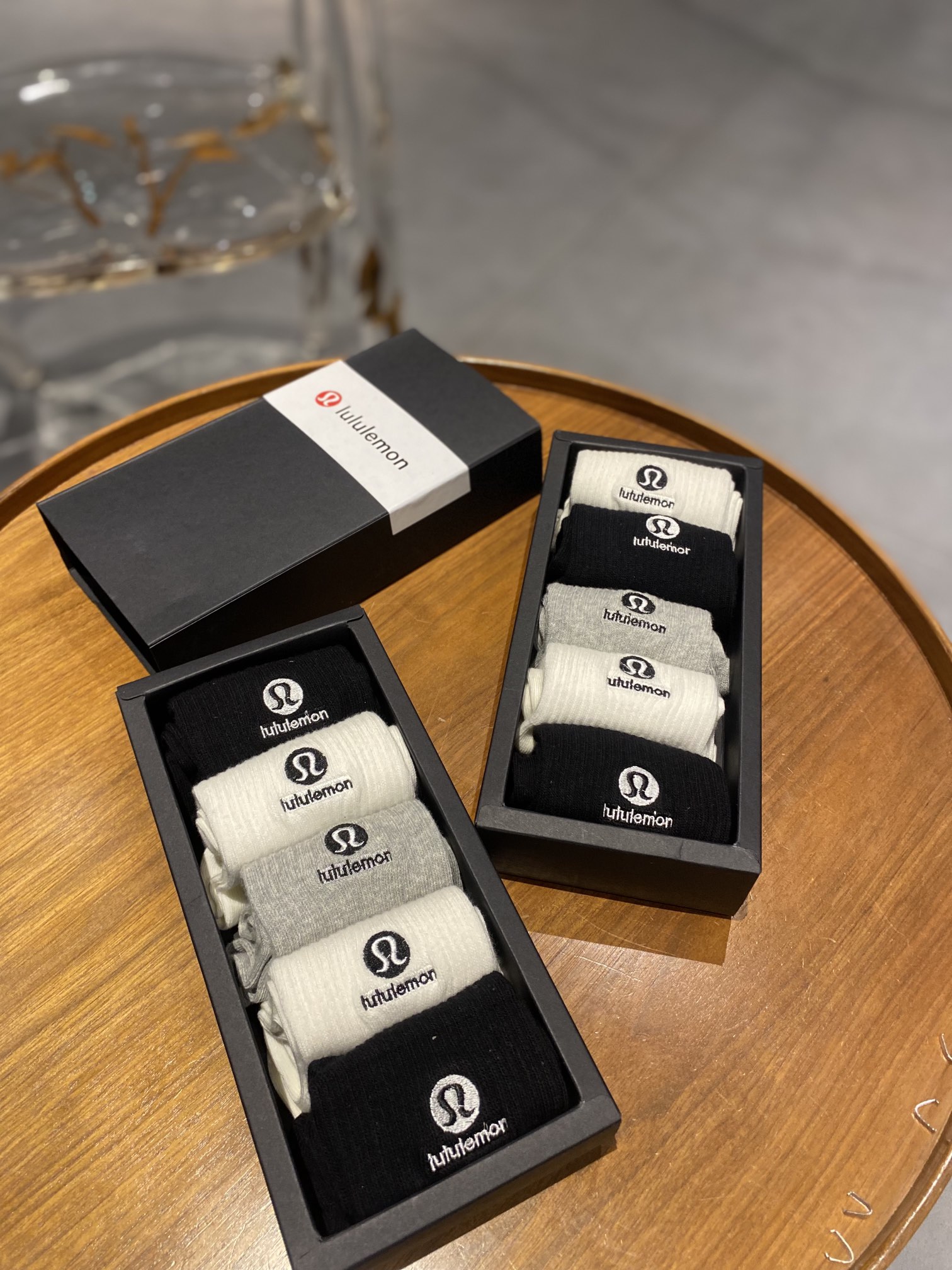lulu袜一盒5双装lululemo*n 8