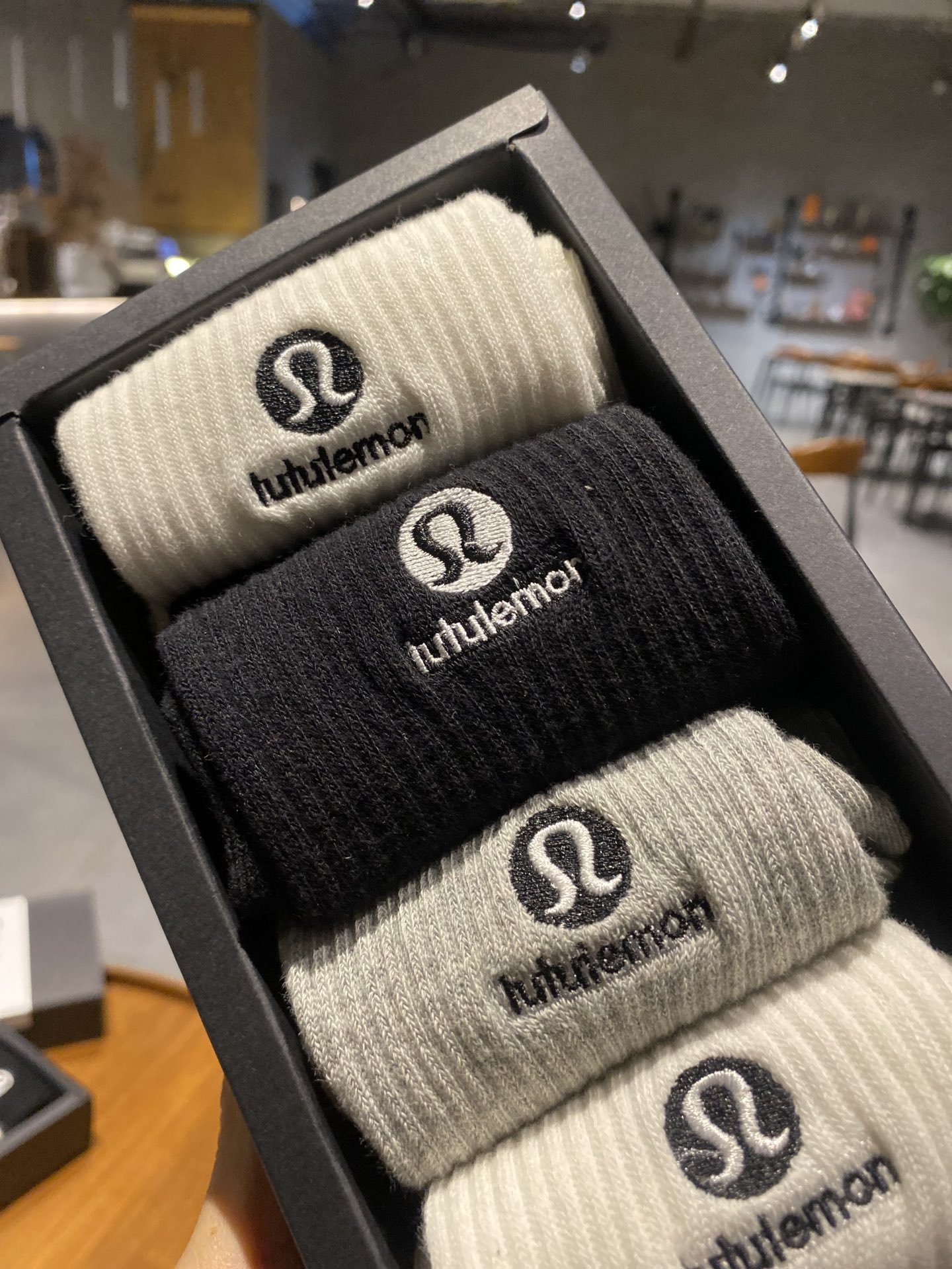 lulu袜一盒5双装lululemo*n 6