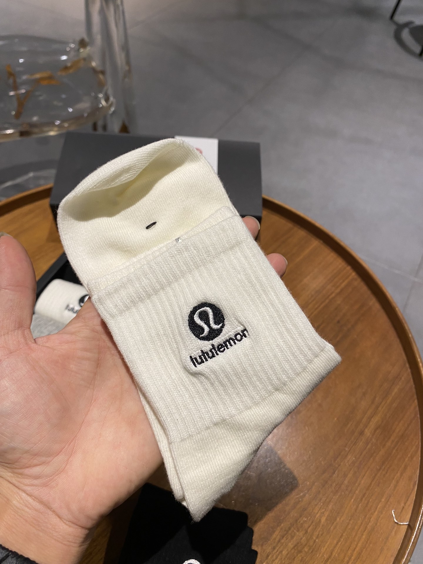 Boxed set of five pairs. Crafted with high-stretch elastic cuffs for a c - Comprehensive 9
