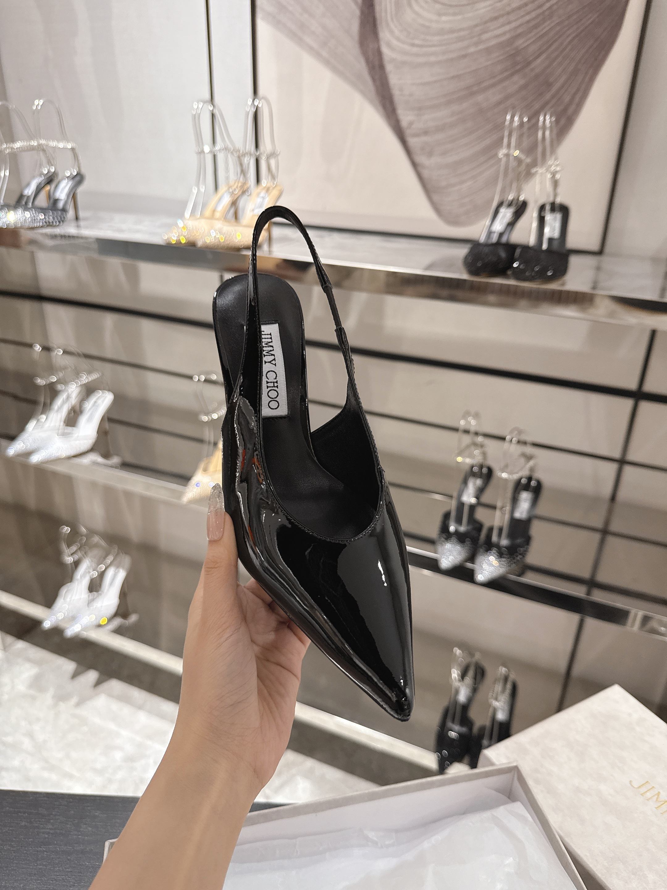 NO:266399,Isa 95 fabric patent leather inner sheepskin heel height 95mm size 35-41 40 41 no return or replacement, high heels, sheepskin19860909Isa 95 面料漆皮 内里羊皮 跟高95mm 尺码35-41 40 41不退不换,高跟鞋,high heels,sheepskin,Women's Shoes