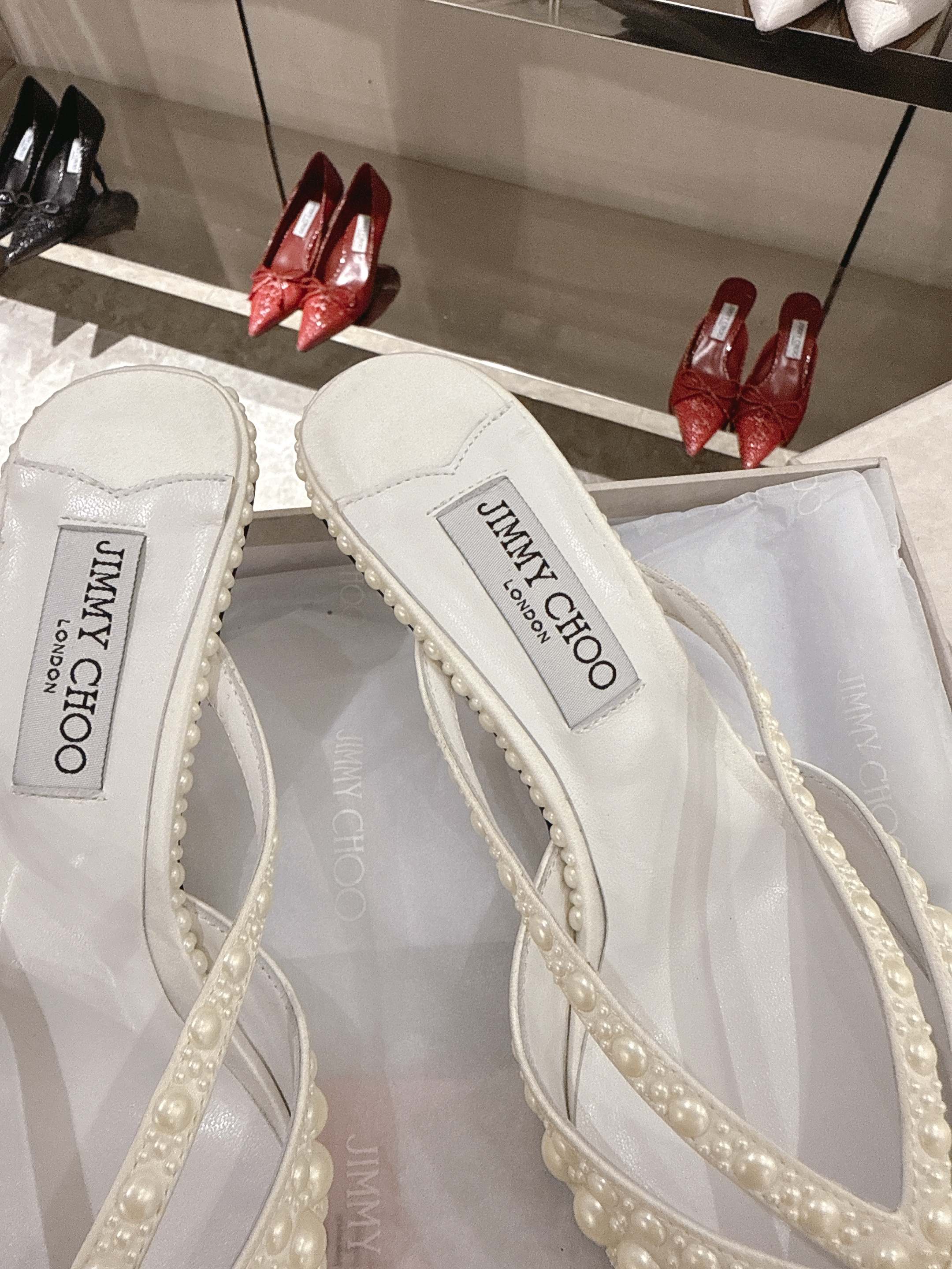 “Scarlett 50 Series Heels: Handcrafted Leather Straps, Pearl Decorations, Classic Style Upgrade” - 图片 9