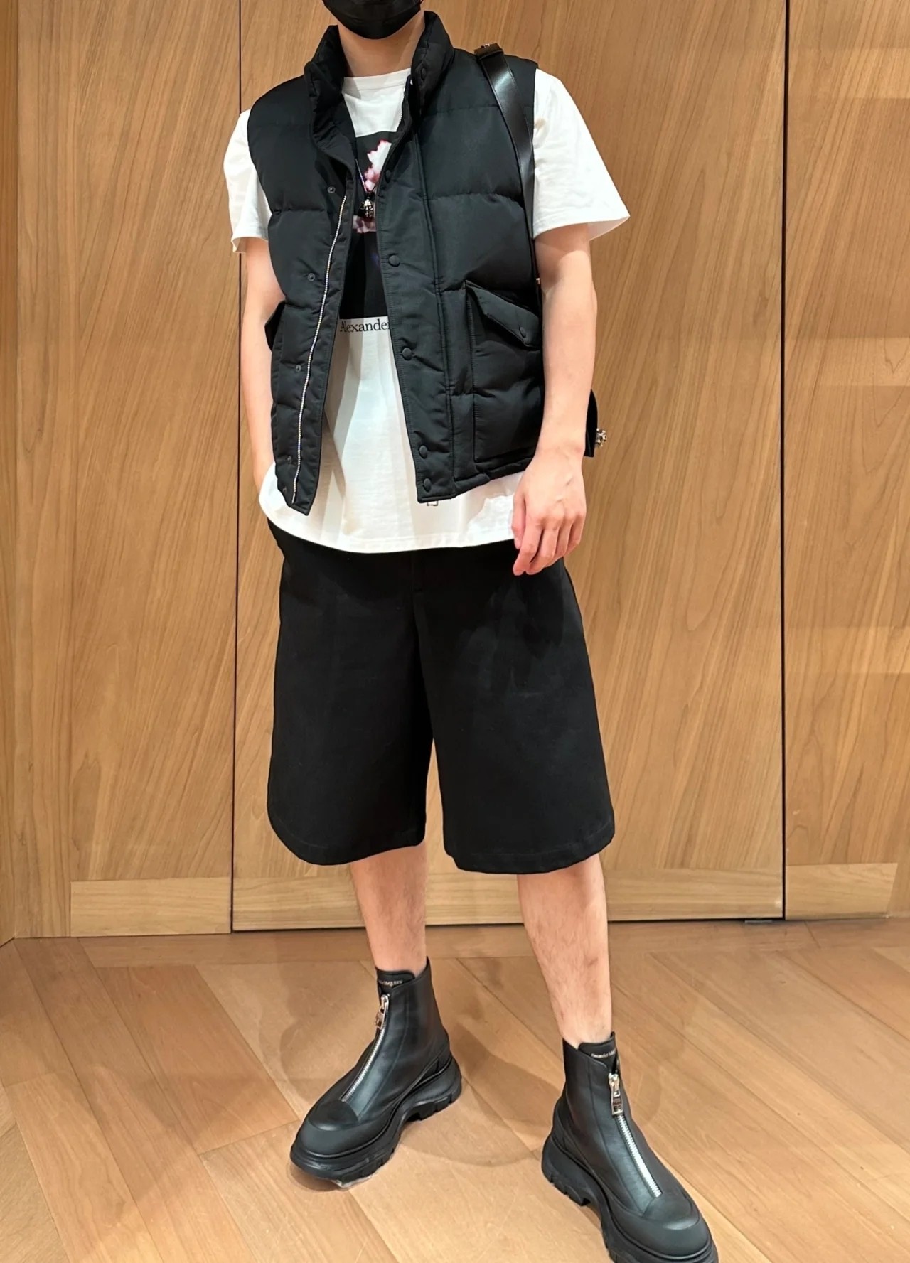 [McQueen Women