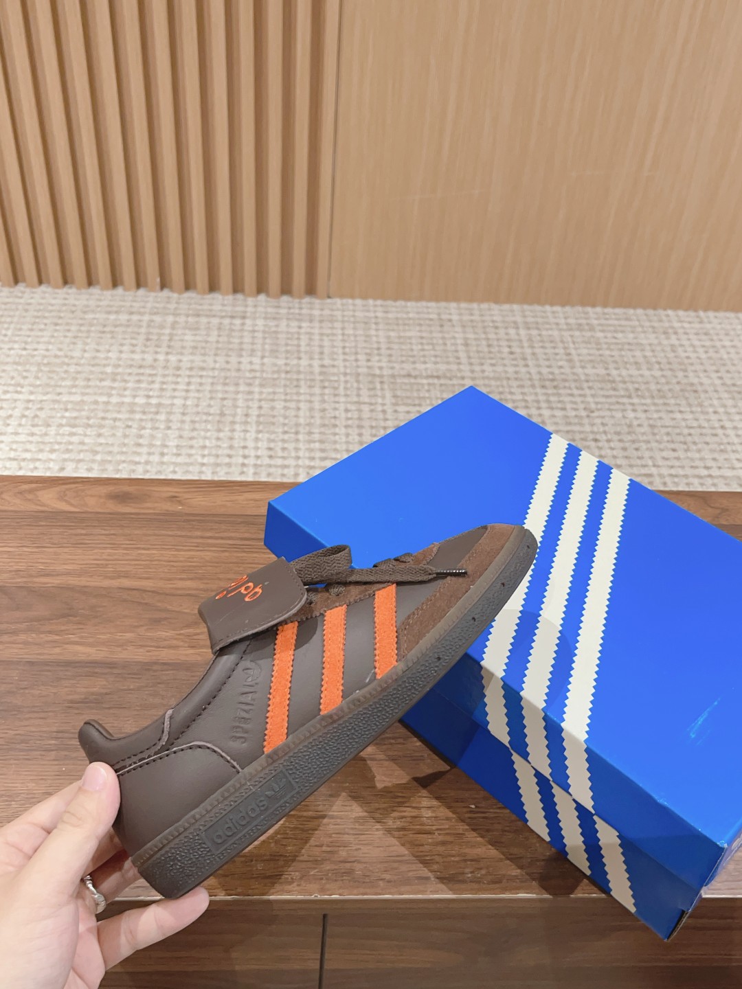 “SHUKYU x E-WAX x Adidas Handball Spezial Tokyo Energy Series” - 图片 5