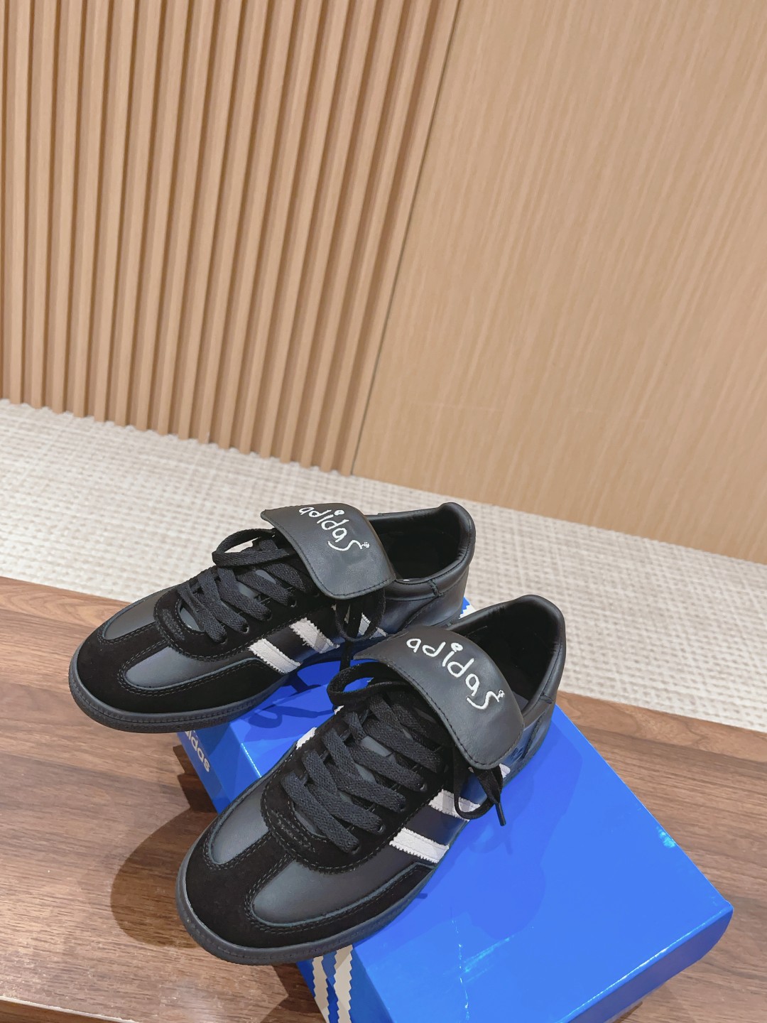 “SHUKYU x E-WAX x Adidas Handball Spezial ‘Black’ Series Launch Summary” - 图片 4