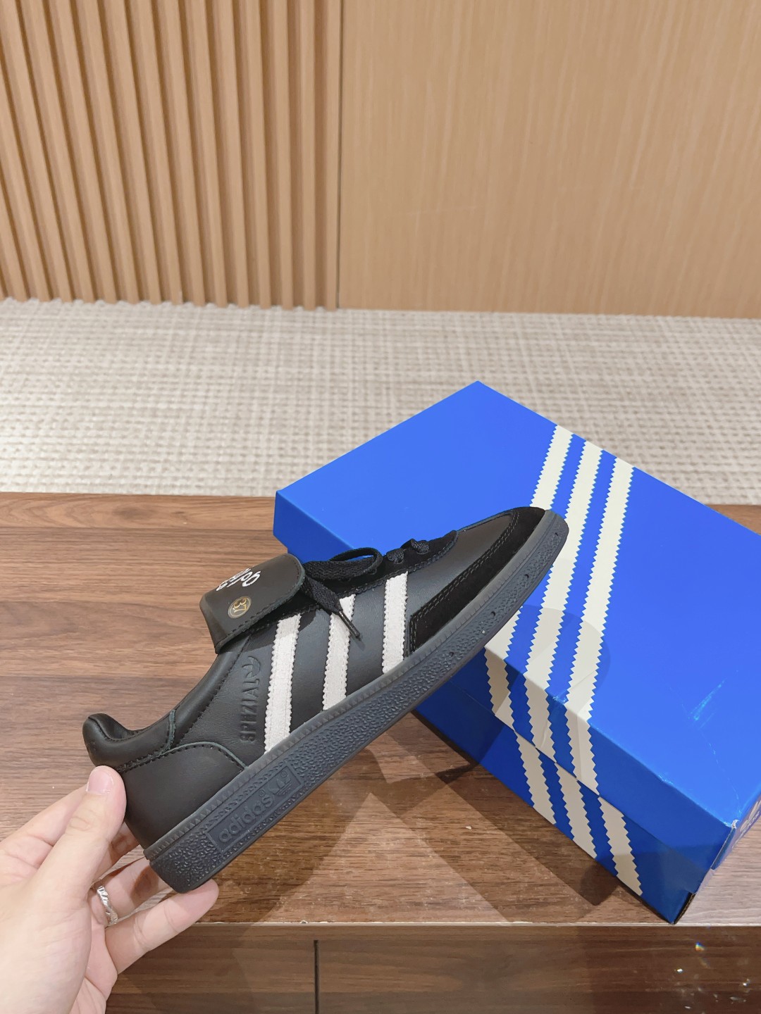 “SHUKYU x E-WAX x Adidas Handball Spezial ‘Black’ Series Launch Summary” - 图片 6