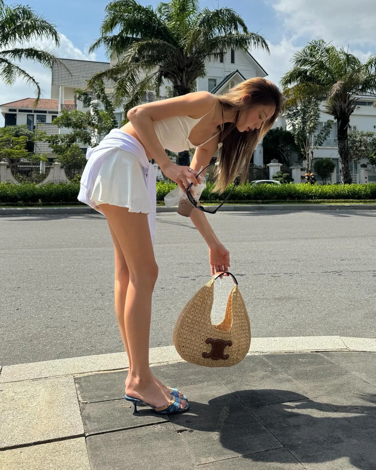 NO:418740,Reference for foot pictures #, high heels, slippers19860909上脚图参考#,高跟鞋拖鞋,high heels,slippers,Women's Shoes