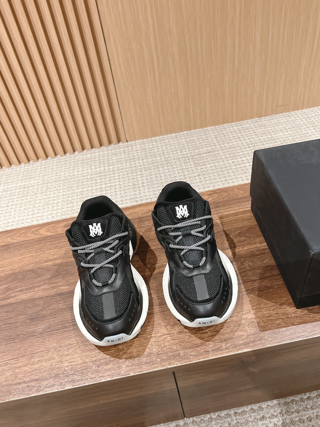 AMIRI MA RUNNER 2024/ss: High-Quality Unique Shoe Design with Unparalleled Comfort - 图片 1