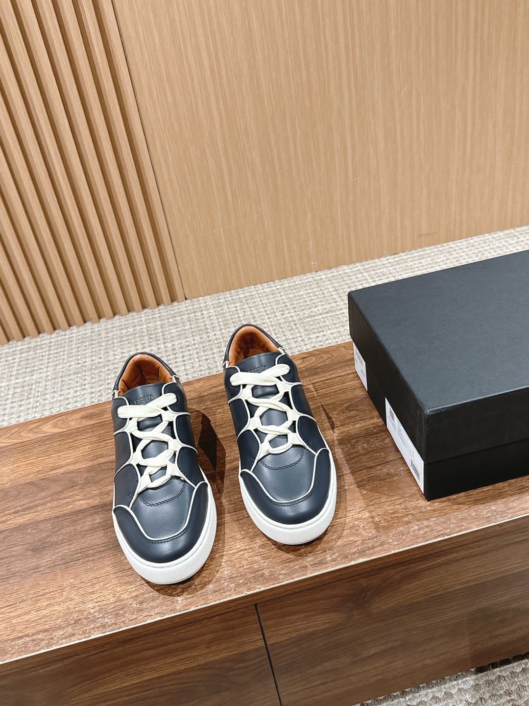 Ermenegildo Zegna Couture Triple Stitch Sneakers: Stylish Limited-Cost Men’s Shoes - 图片 1