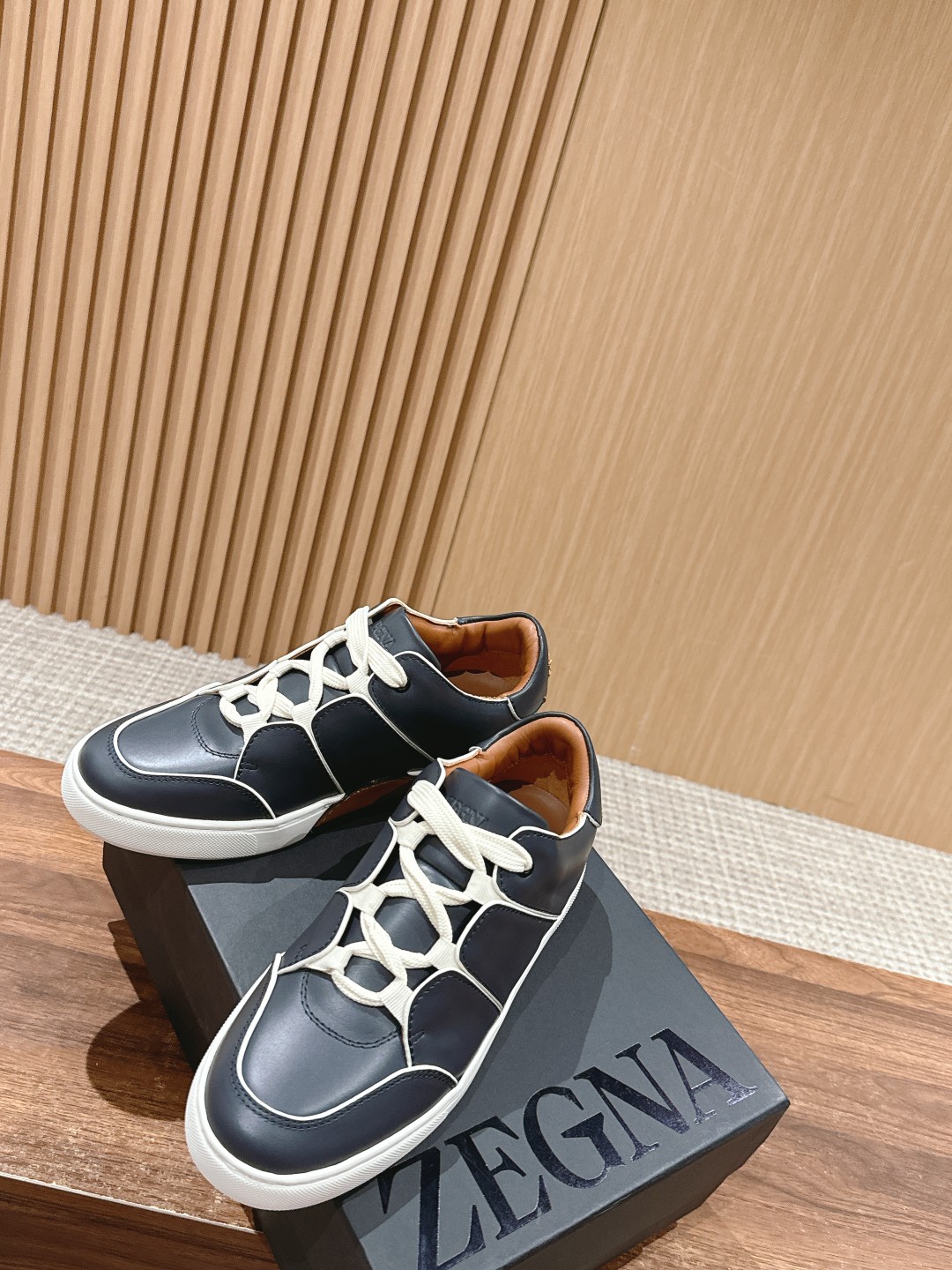 Ermenegildo Zegna Couture Triple Stitch Sneakers: Stylish Limited-Cost Men’s Shoes - 图片 4