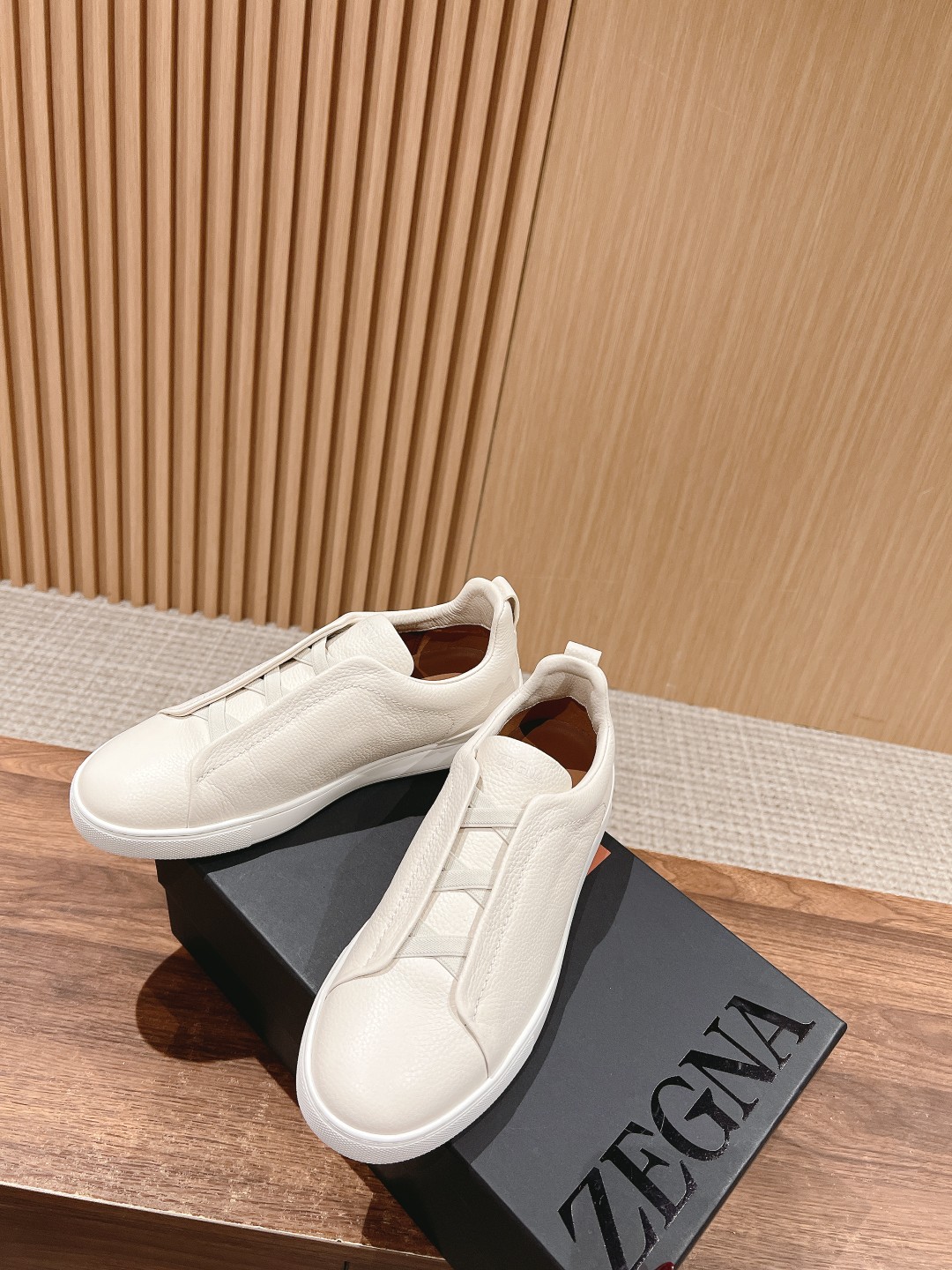 Ermenegildo Zegna Jenia Couture Triple Stitch Sneakers: Premium Quality, Stylish Design - 图片 4