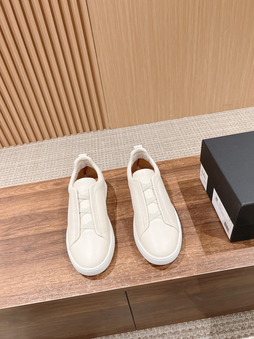 Ermenegildo Zegna Jenia Couture Triple Stitch Sneakers: Premium Quality, Stylish Design - 图片 1
