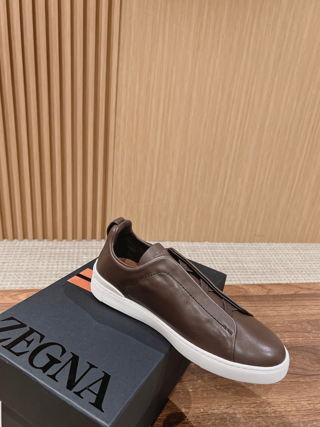 Ermenegildo Zegna Couture Triple Stitch Sneakers: Quality and Comfort in Style - 图片 3