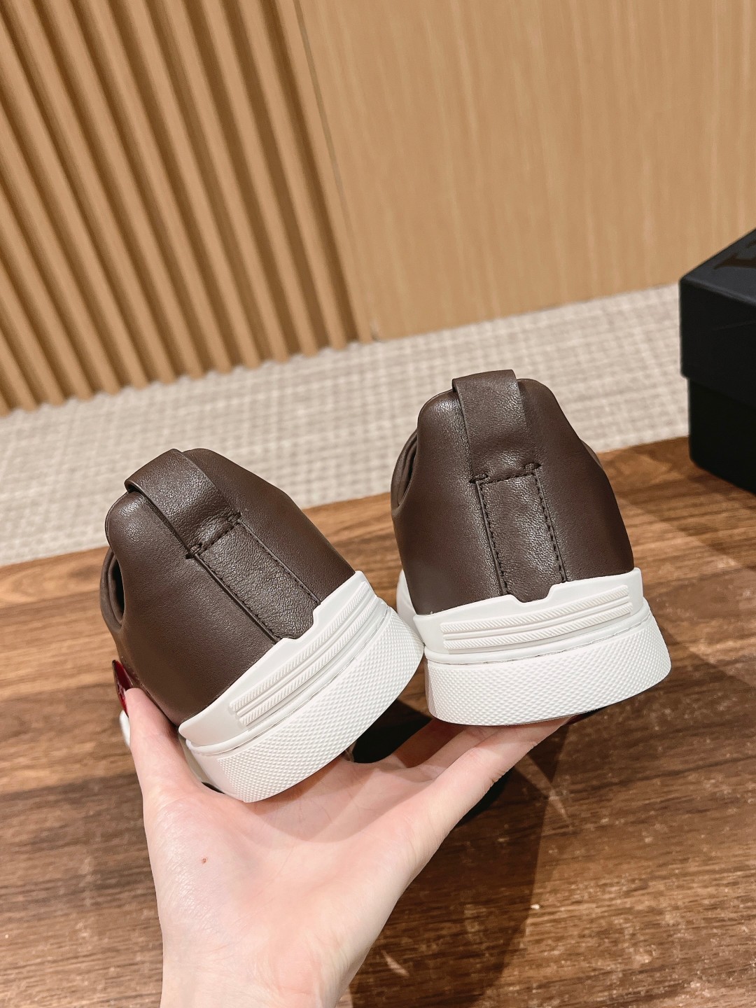 Ermenegildo Zegna Couture Triple Stitch Sneakers: Quality and Comfort in Style - 图片 9