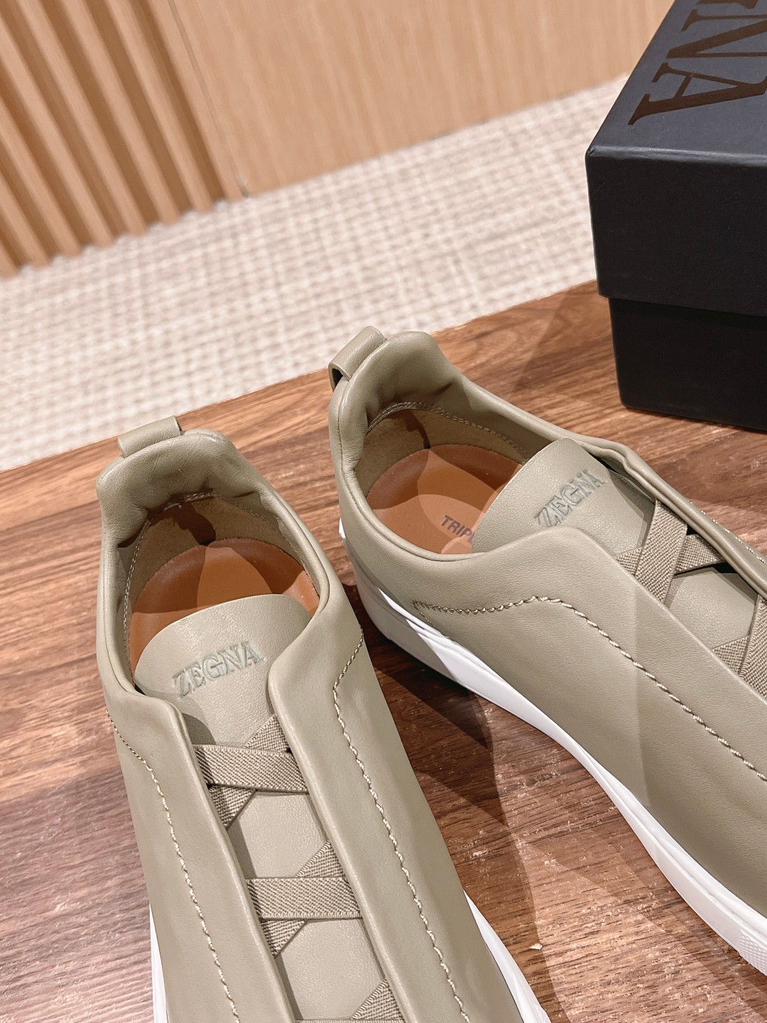 Ermenegildo Zegna Jenia Couture Triple Stitch Sneakers: High-Quality, Stylish, and Comfortable Men’s Shoes - 图片 6