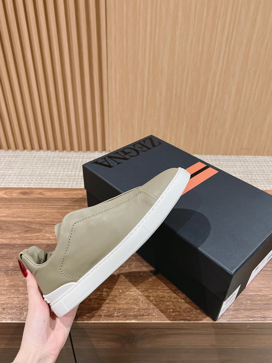 Ermenegildo Zegna Jenia Couture Triple Stitch Sneakers: High-Quality, Stylish, and Comfortable Men’s Shoes - 图片 5