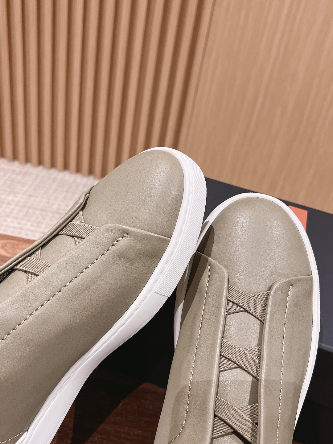 Ermenegildo Zegna Jenia Couture Triple Stitch Sneakers: High-Quality, Stylish, and Comfortable Men’s Shoes - 图片 8