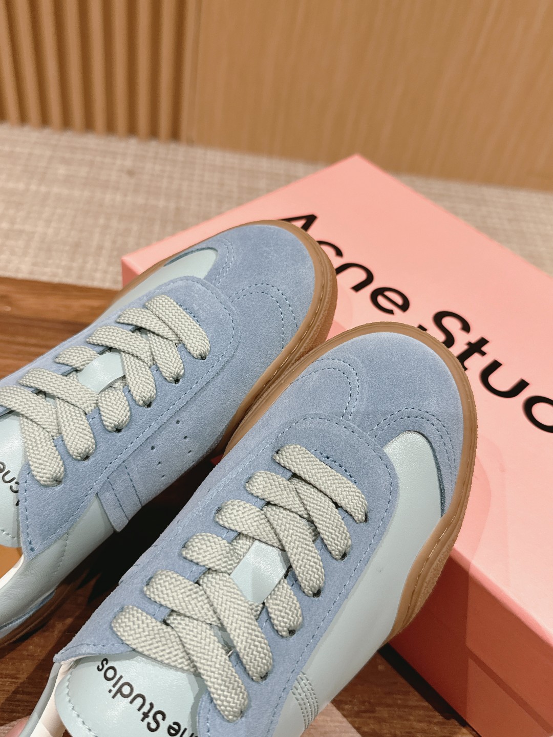Acne Studios Launches Popular German Shoes for Spring/Summer Collection - 图片 7