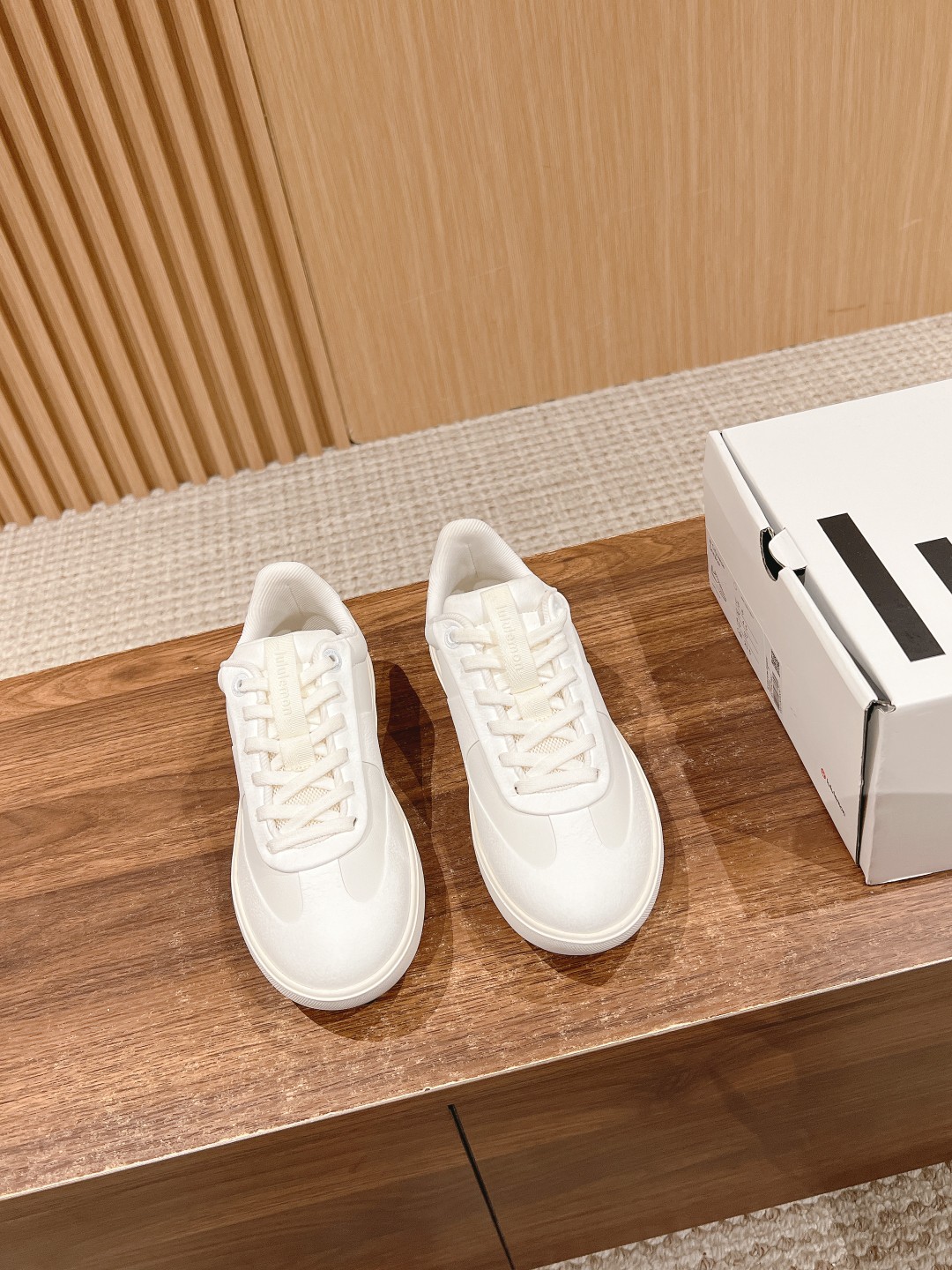 Lulemon City Verte Training Shoes: Fashionable, Supportive, and Versatile for Running and Training