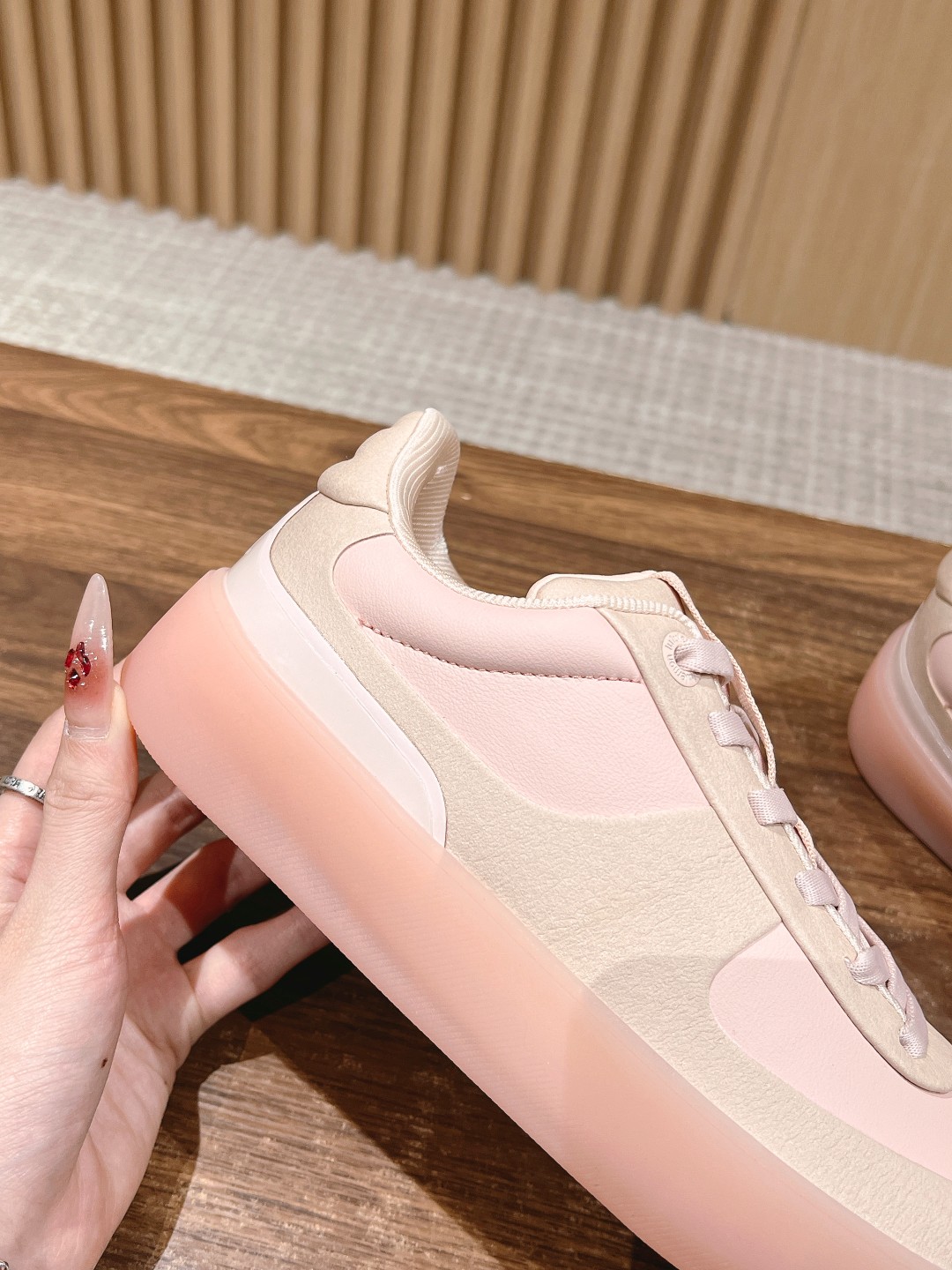 Lulemon City Verte Training Shoes: Stylish, Versatile, and Supportive for Running and Training - 图片 7