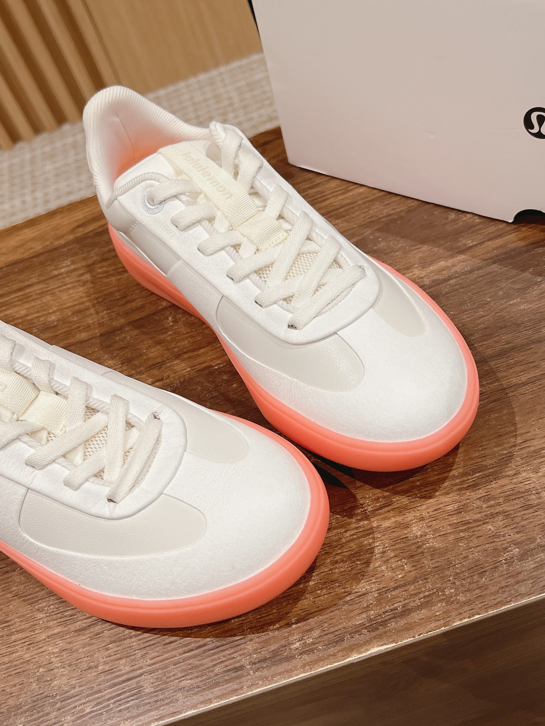 Lulemon City Verse Sneakers: Versatile Footwear for Gym and Jogging Training - 图片 6