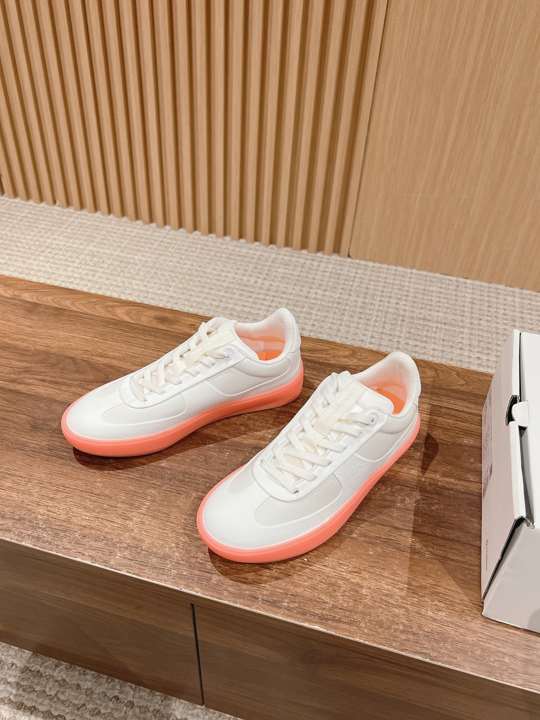 Lulemon City Verse Sneakers: Versatile Footwear for Gym and Jogging Training - 图片 2