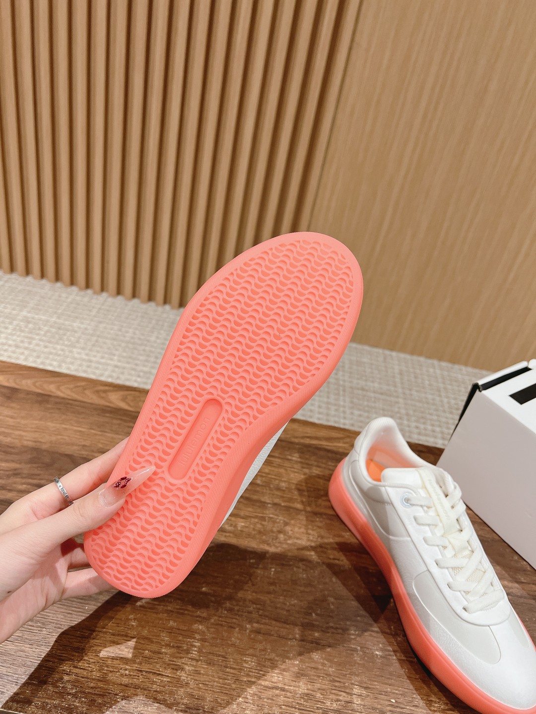 Lulemon City Verse Sneakers: Versatile Footwear for Gym and Jogging Training - 图片 8